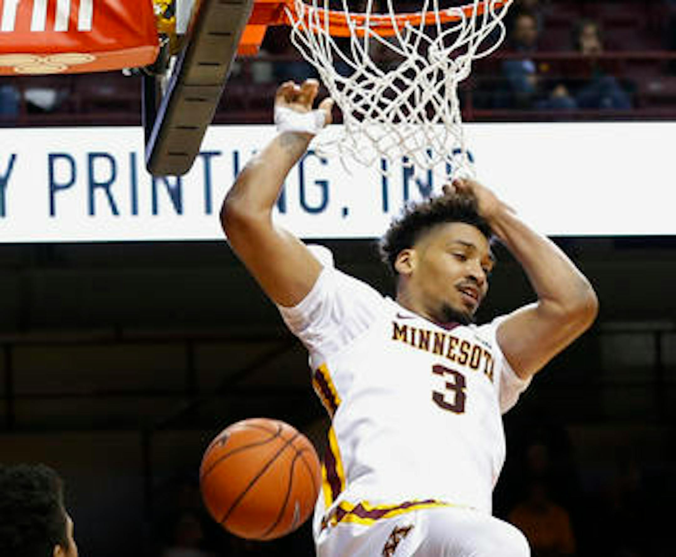 The Gophers' Jordan Murphy dunked for two of his 18 points against Mount St. Mary's on Wednesday night at Williams Arena.