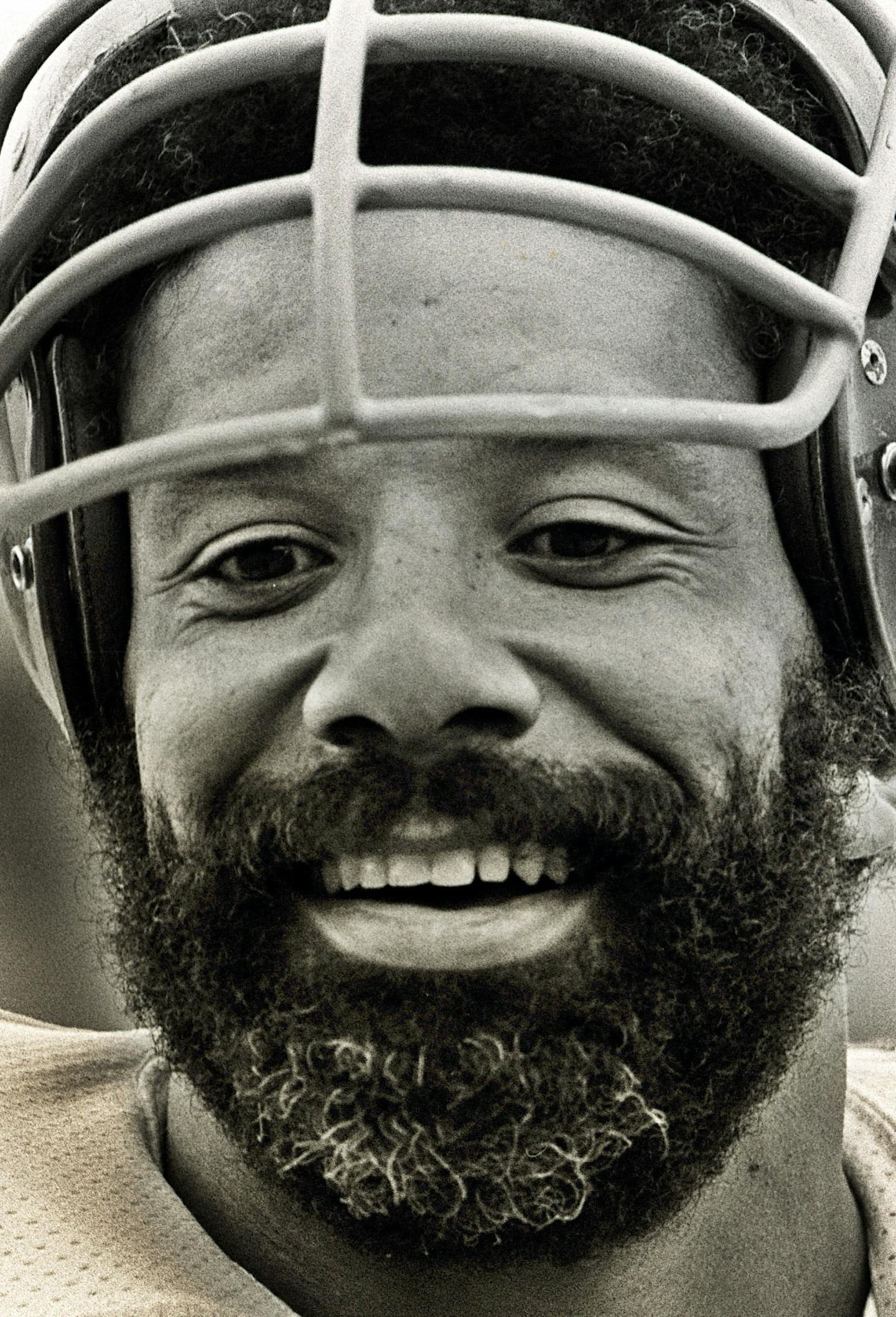 ** FILE ** Minnesota Vikings' Jim Marshall is shown in this Dec. 30, 1978 photo, in Tucson, Ariz., after practice for their NFC playoff game against the Los Angeles Rams.This Sunday against Philadelphia, Feagles will play in his 282nd consecutive game, tying former Minnesota Vikings defensive lineman Jim Marshall. He can break the record the following week against Seattle. (AP Photo/Jim Mone) ORG XMIT: NY166