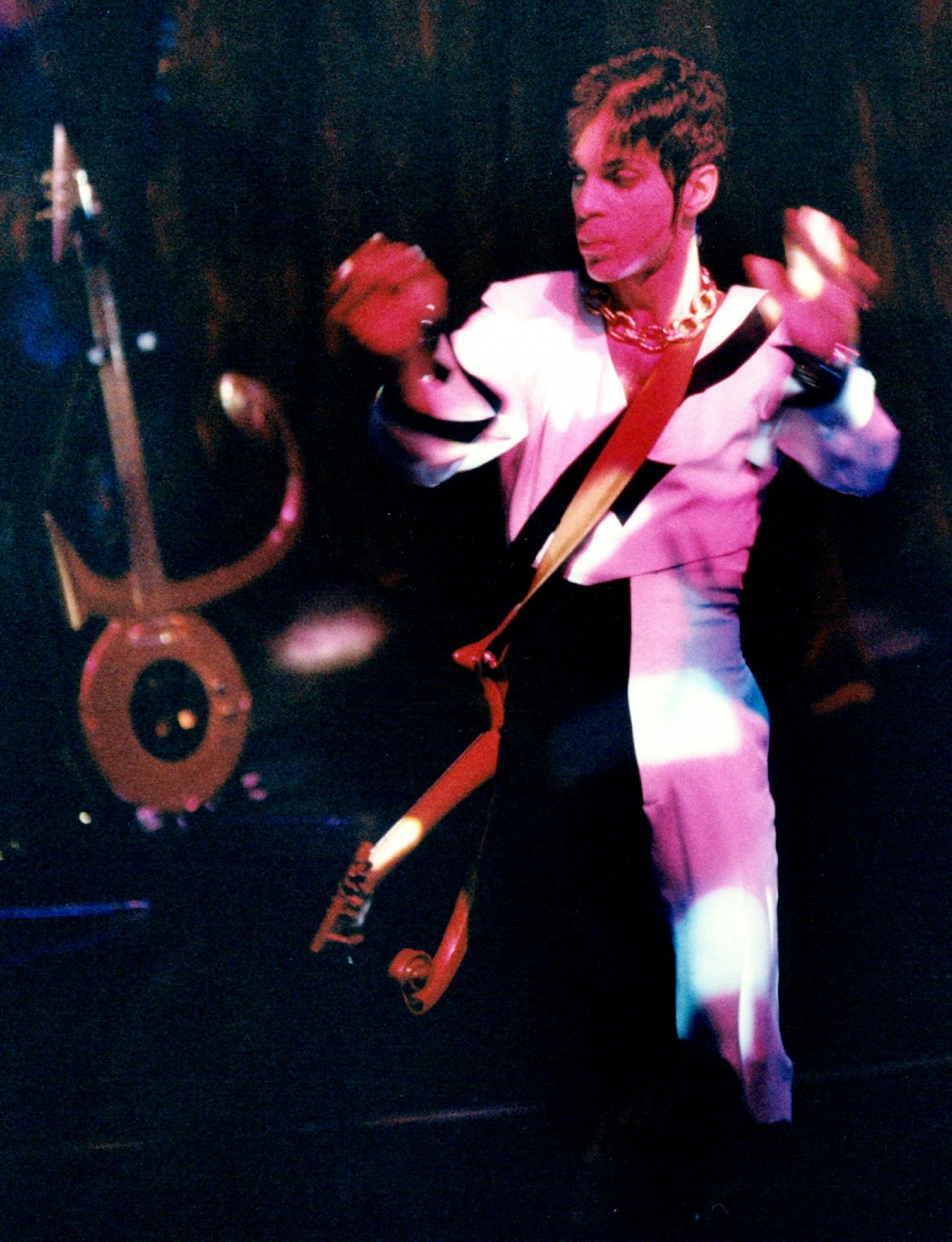 December 13, 1994 The entertainer formerly known as Prince made rare Twin Cities concert appearance at his downtown club, Glam Slam last July 25th. December 26, 1994 Rita Reed, Minneapolis Star Tribune