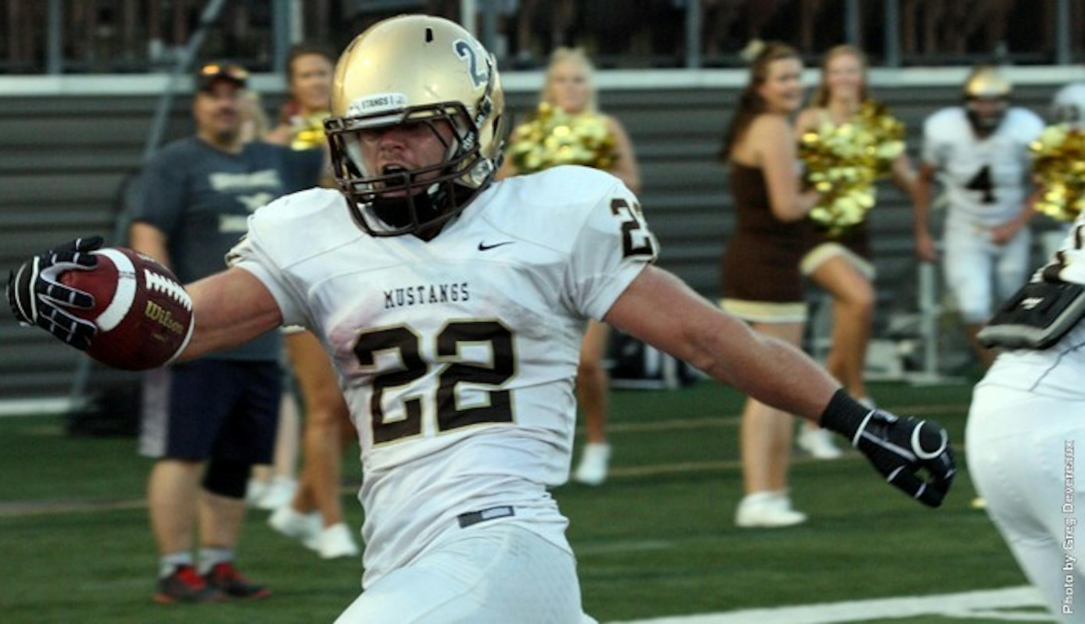 Southwest Minnesota State running back Tyler Tonderum