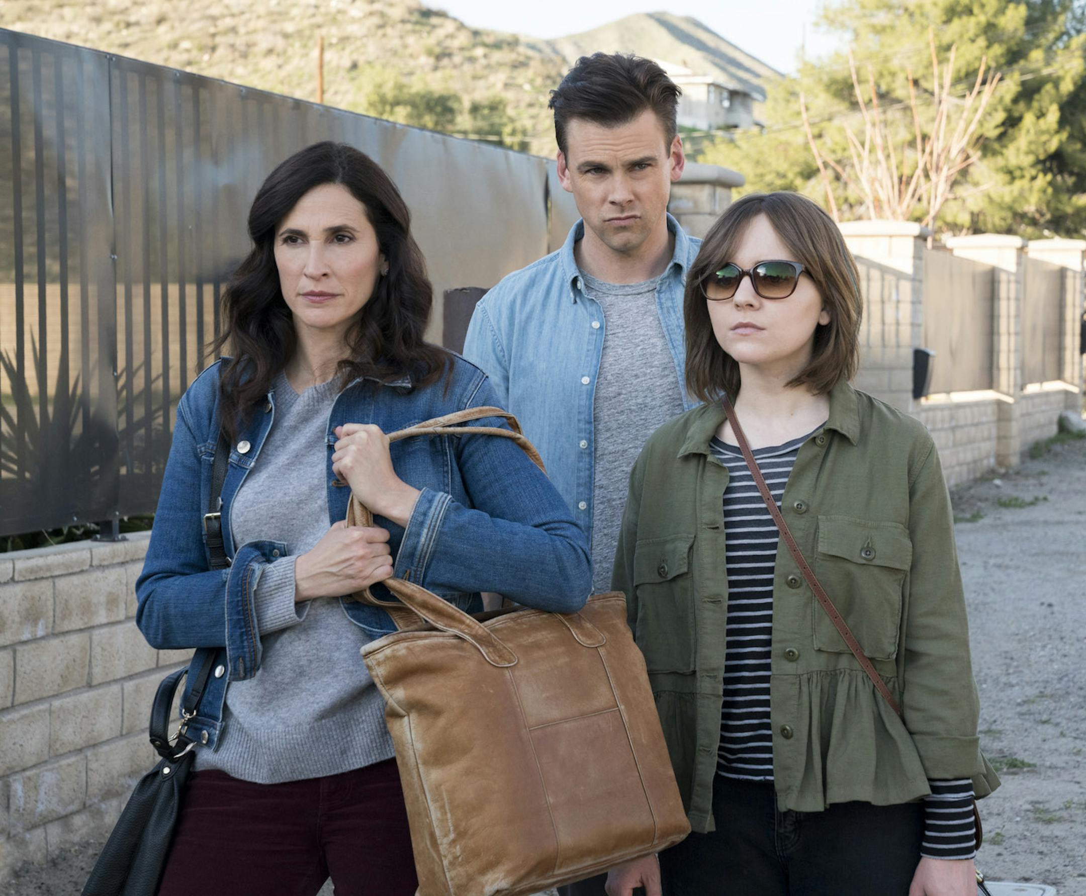 CASUAL -- "Polytropos" - Episode 406 - Following a day of misguided decisions, Alex, Valerie, and Laura begin their overdue pilgrimage to Dawnís. But when their road trip takes an accidental turn, each faces an obstacle that tests their willpower in different ways. Valerie Meyers (Michaela Watkins), Alex Cole (Tommy Dewey) and Laura Meyers (Tara Lynne Barr) shown. (Photo by: Greg Lewis/Hulu) ORG XMIT: Season 4