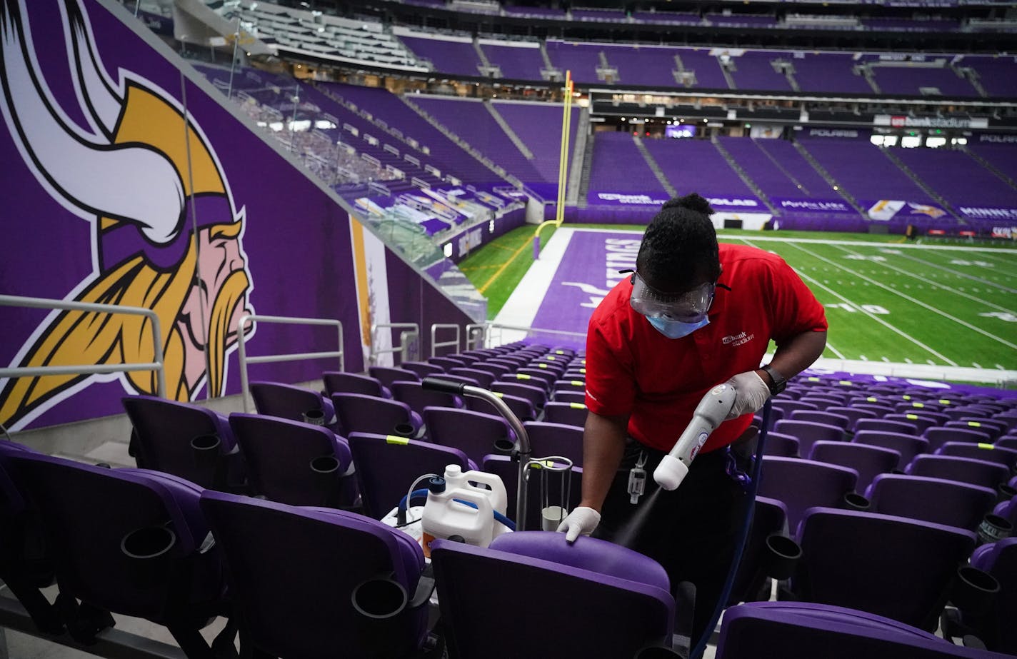 Michael Salazar cleaned seats inside U.S. Bank Stadium in preparation for a possible return of fans. ] Shari L. Gross • shari.gross@startribune.com Minnesota Vikings want to put fans in the purple seats at U.S. Bank Stadium even if only a few thousand of them and they've spent months figuring out how to safely do so. They've been talking Gov. Tim Walz's task force for months and with four home games in November, they're hoping for answer early this week.