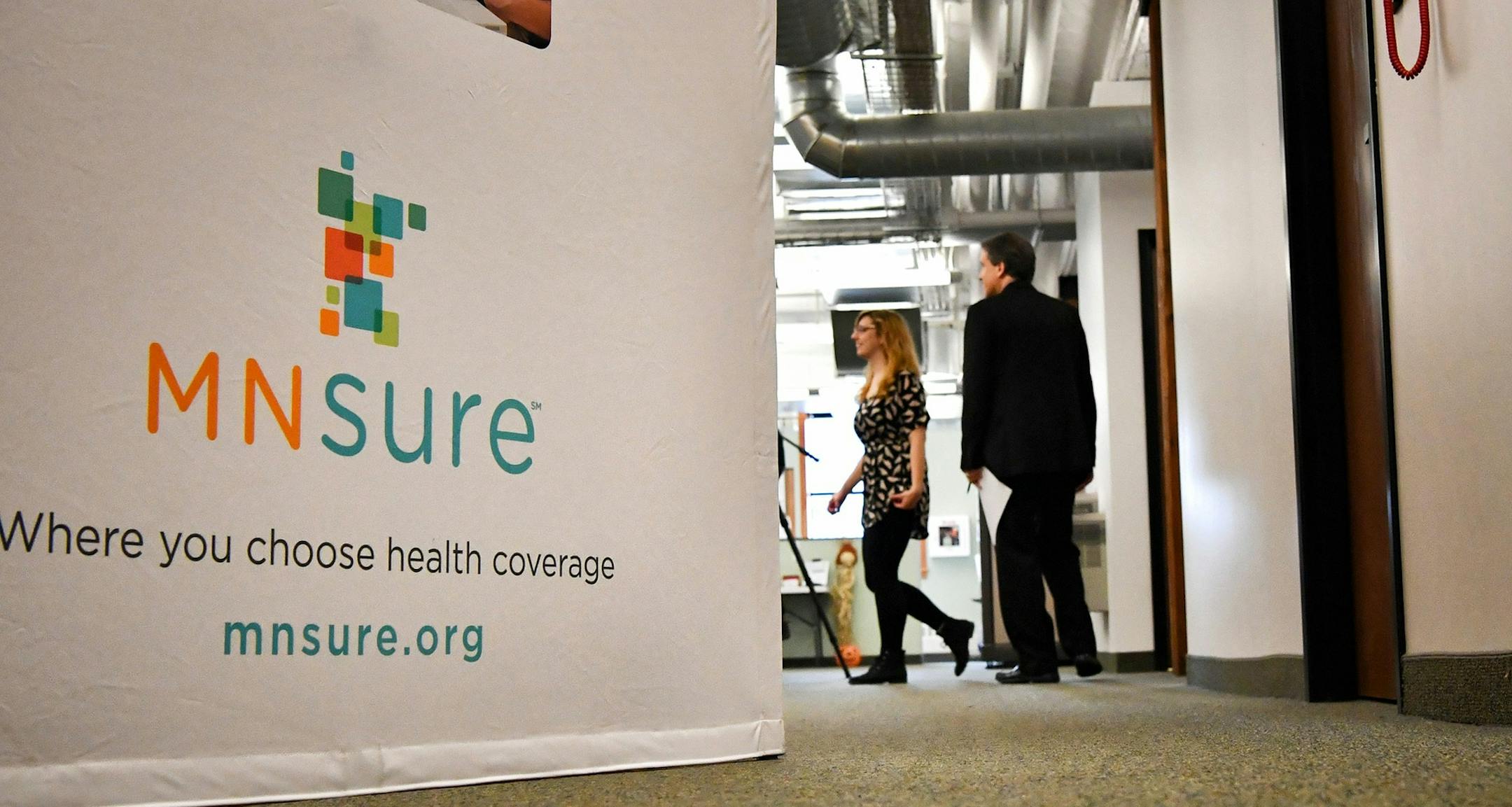 The MNsure call center in St. Paul is shown in an Oct. 28, 2016 file photo. (Photo by Glen Stubbe * gstubbe@startribune.com) ORG XMIT: MIN1906261007252294