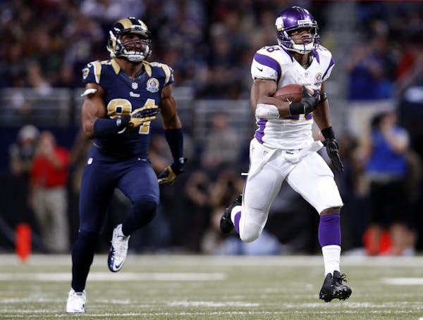 Vikings mailbag: Classic games to watch while you're stuck at home, and how dead money works