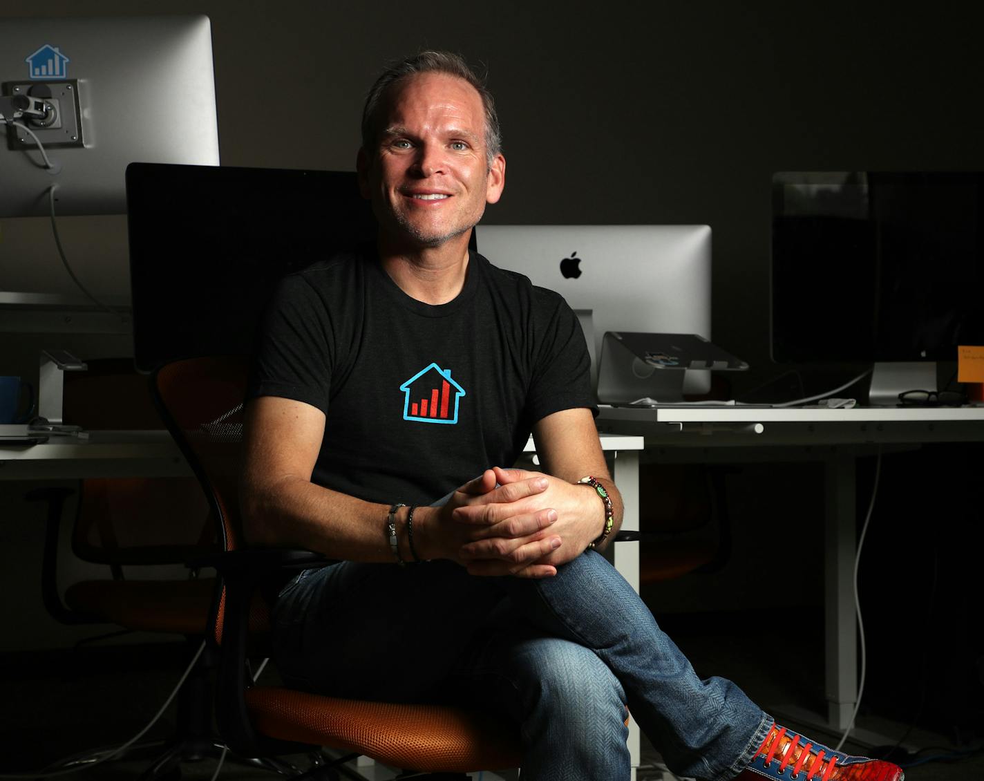 Mat Gates, HouseRater Energy Ratings Service CEO & founder, sat for a portrait Thursday. ] ANTHONY SOUFFLE &#xef; anthony.souffle@startribune.com Mat Gates, HouseRater Energy Ratings Service CEO & founder, sat for a portrait Thursday, May 17, 2018 at his company's office in Eagan, Minn.