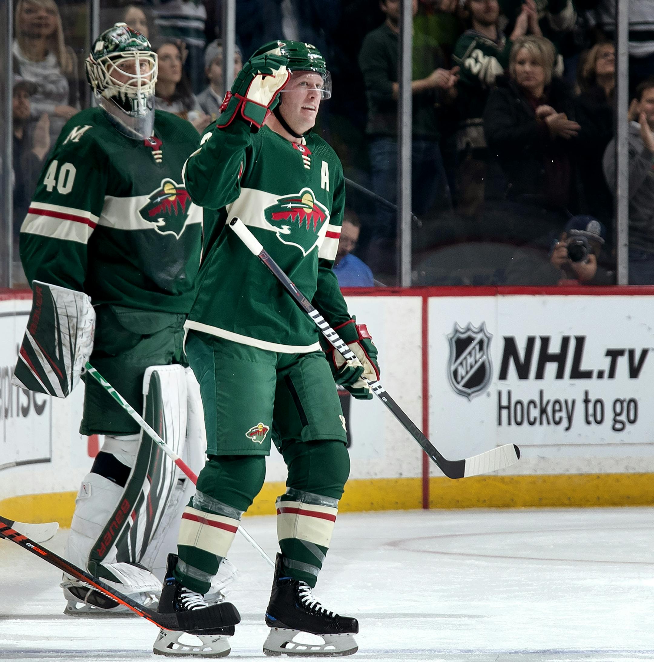 Minnesota Wild defenseman Ryan Suter was acknowledged by the crowd after it was announced that he was playing in his 1,000th NHL game. ] CARLOS GONZALEZ &#x2022; cgonzalez@startribune.com &#x2013; October 25, 2018, St. Paul, MN, Xcel Energy Center, NHL, Minnesota Wild vs. Los Angeles Kings