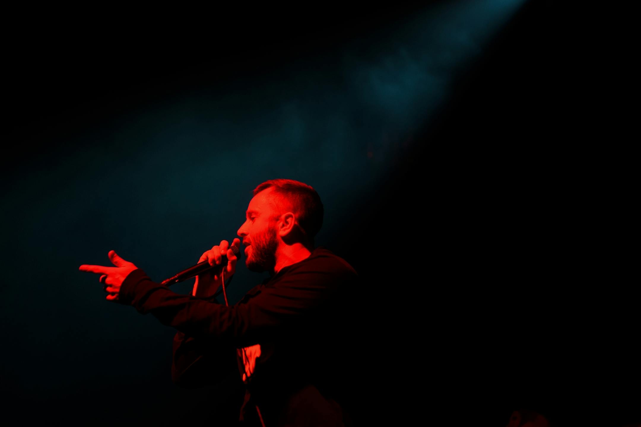 Sims performed Friday night at the Palace Theatre.