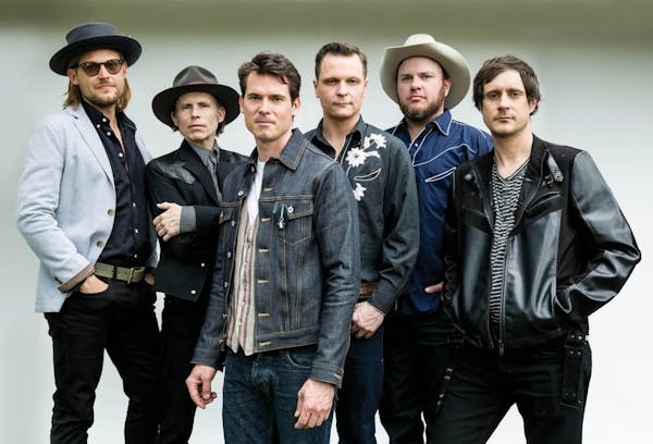 Old Crow Medicine Show plays the Palace Theater on Saturday.