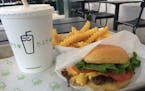 Burger Friday: Shake Shack's Minnesota debut is a great thing for burger fans