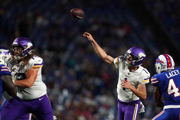 Kyle Sloter during a preseason game with the Vikings in 2019.