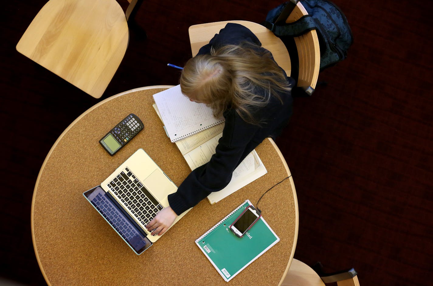 Emma Brodigan, junior, worked on m math homework during her online government class. Whether its an online class, normal free hour or a flex time do to a teachers absence students are responsible for managing their own time. ] (KYNDELL HARKNESS/STAR TRIBUNE) kyndell.harkness@startribune.com A look at flex time at Chanhassen High School in Chanhassen Min., Tuesday November 3, 2015.