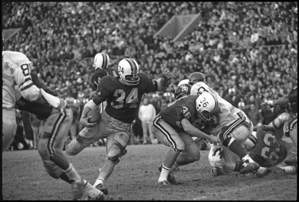 Saturday, November 25, 1967: University of Minnesota's Jim Carter in action vs. Wisconsin.