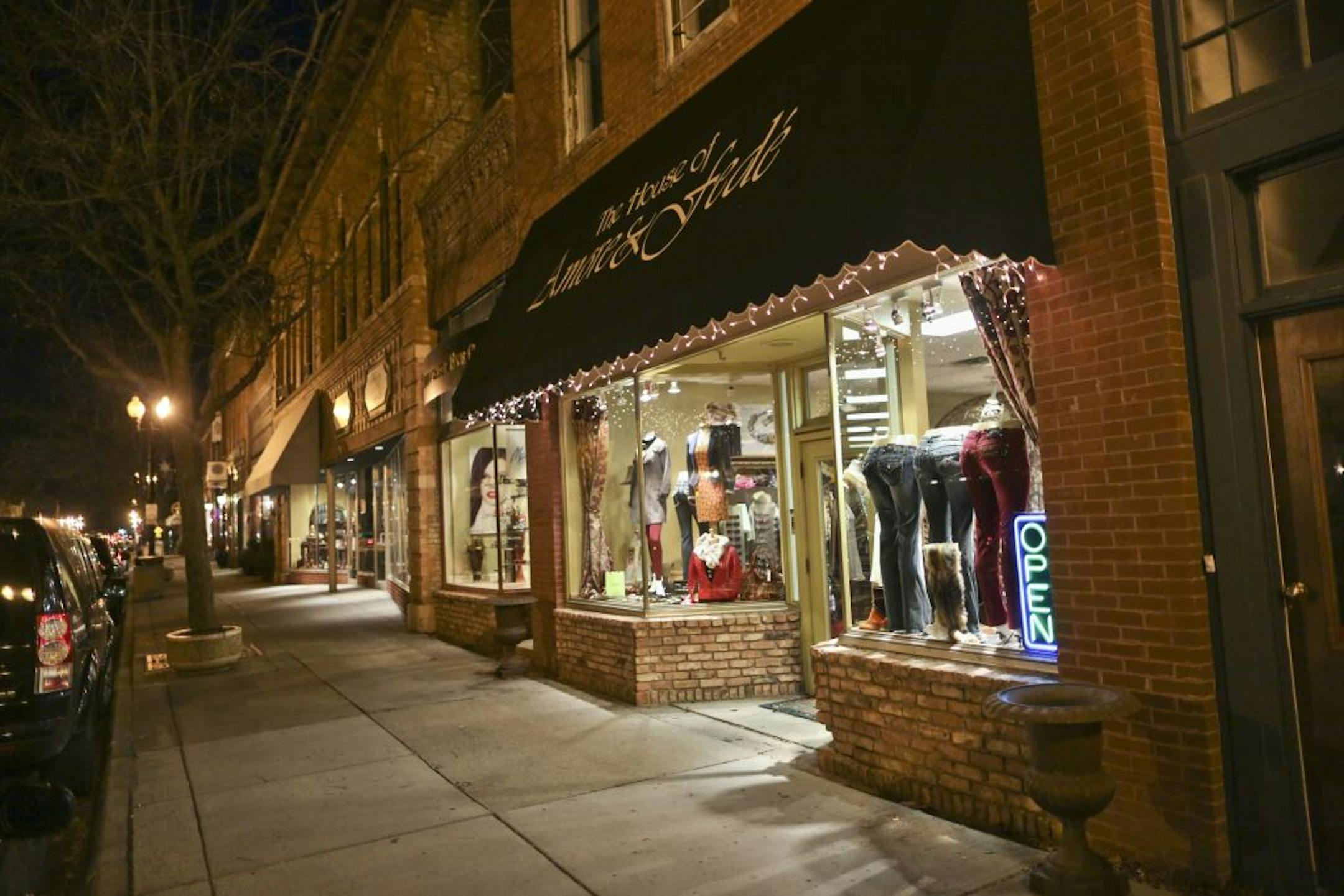 Excelsior is grappling with how to keep its charm while boosting tourism to drive more money to the city and its businesses. Downtown Excelsior, Minn., photographed on November 14, 2012.