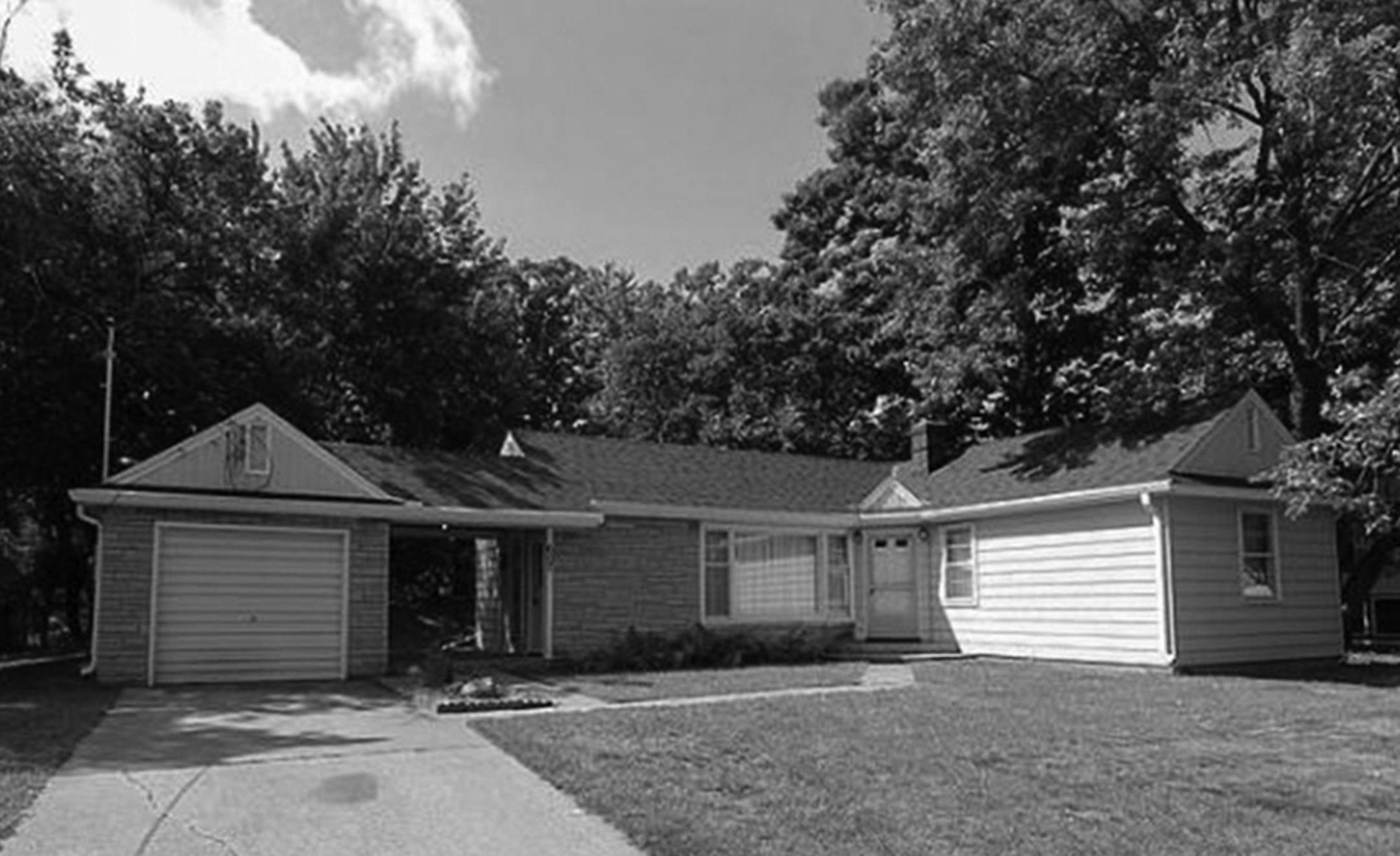 ... Willernie
Built in 1950, this three-bedroom, two-bath house has 1,568 square feet and features three bedrooms on one level, hardwood floors, a newer roof, updated eletricals, partial unfinished basement, lot with trees and one-car detached garage. Listed by Erin Bailey, Wexford Realty, Estate, 651-398-4760 .