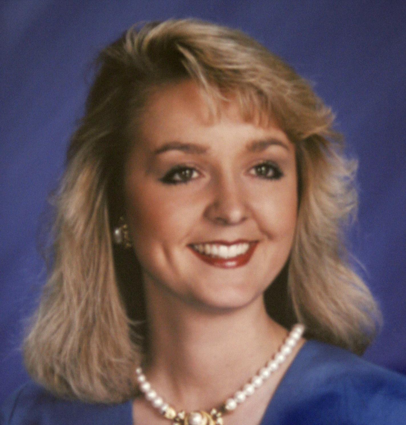 Jodi Huisentruit disappearance brings Iowa law enforcement to Winsted