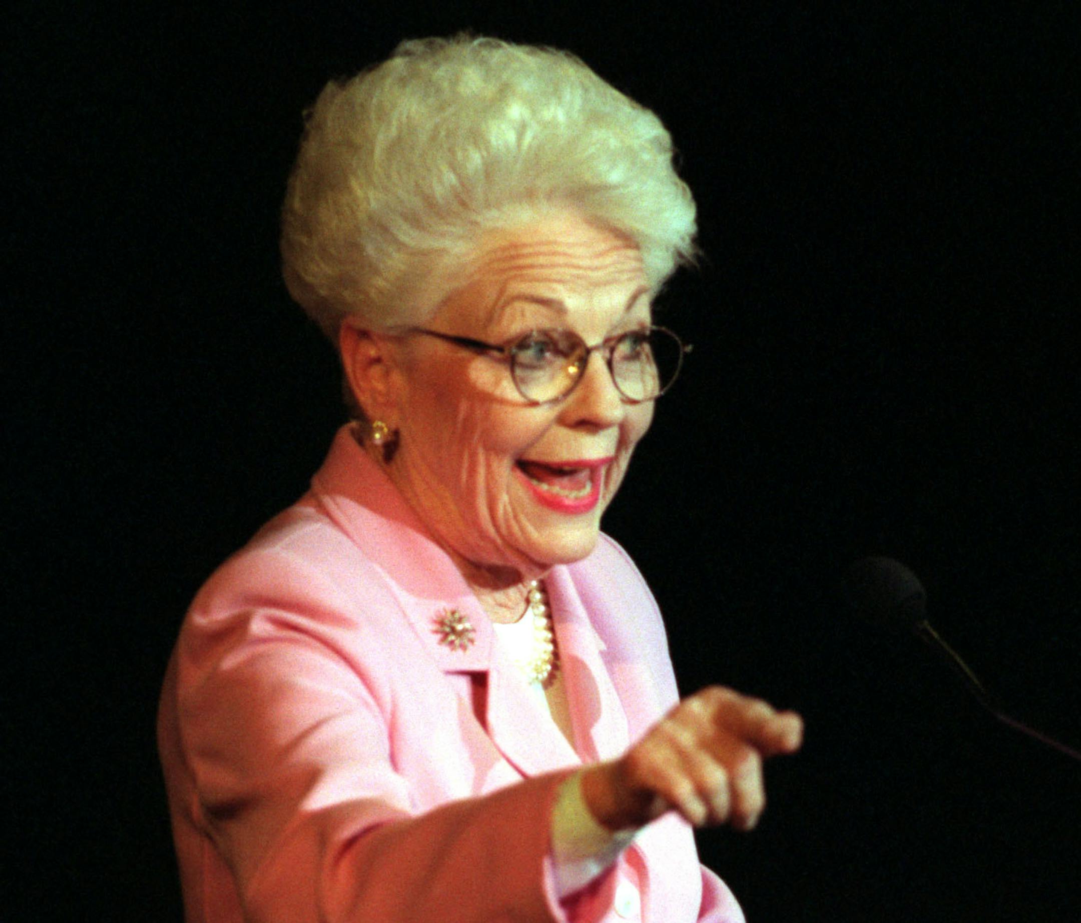 Former Texas governor Ann Richards speaking at Orchestra Hall. --