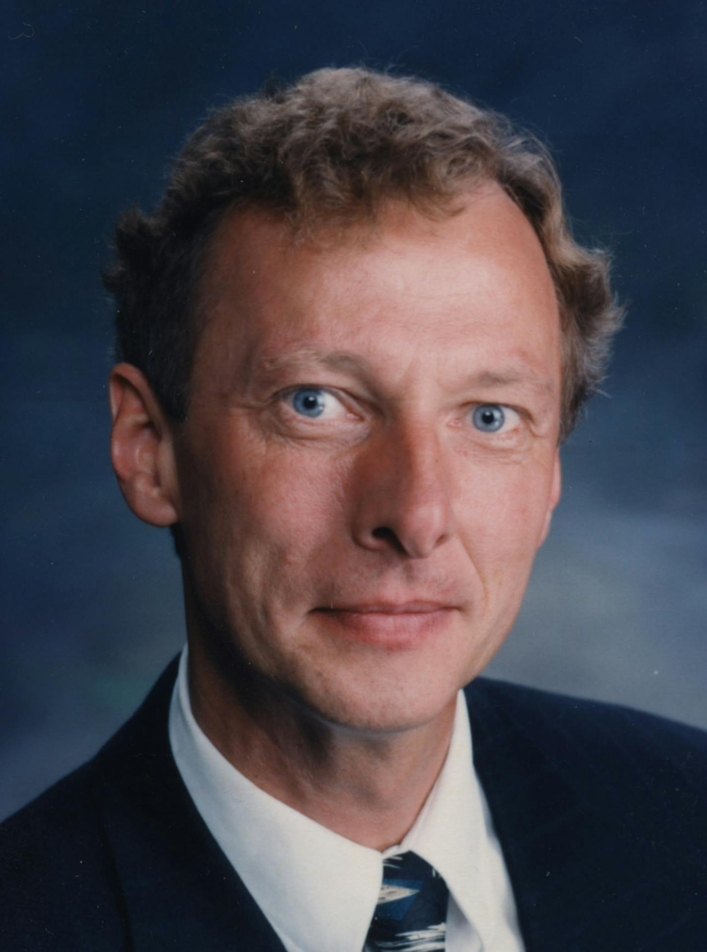 VG07470;Jim A. Kordiak; Anoka County Commissioner, District 4; Columbia Heights; 2002