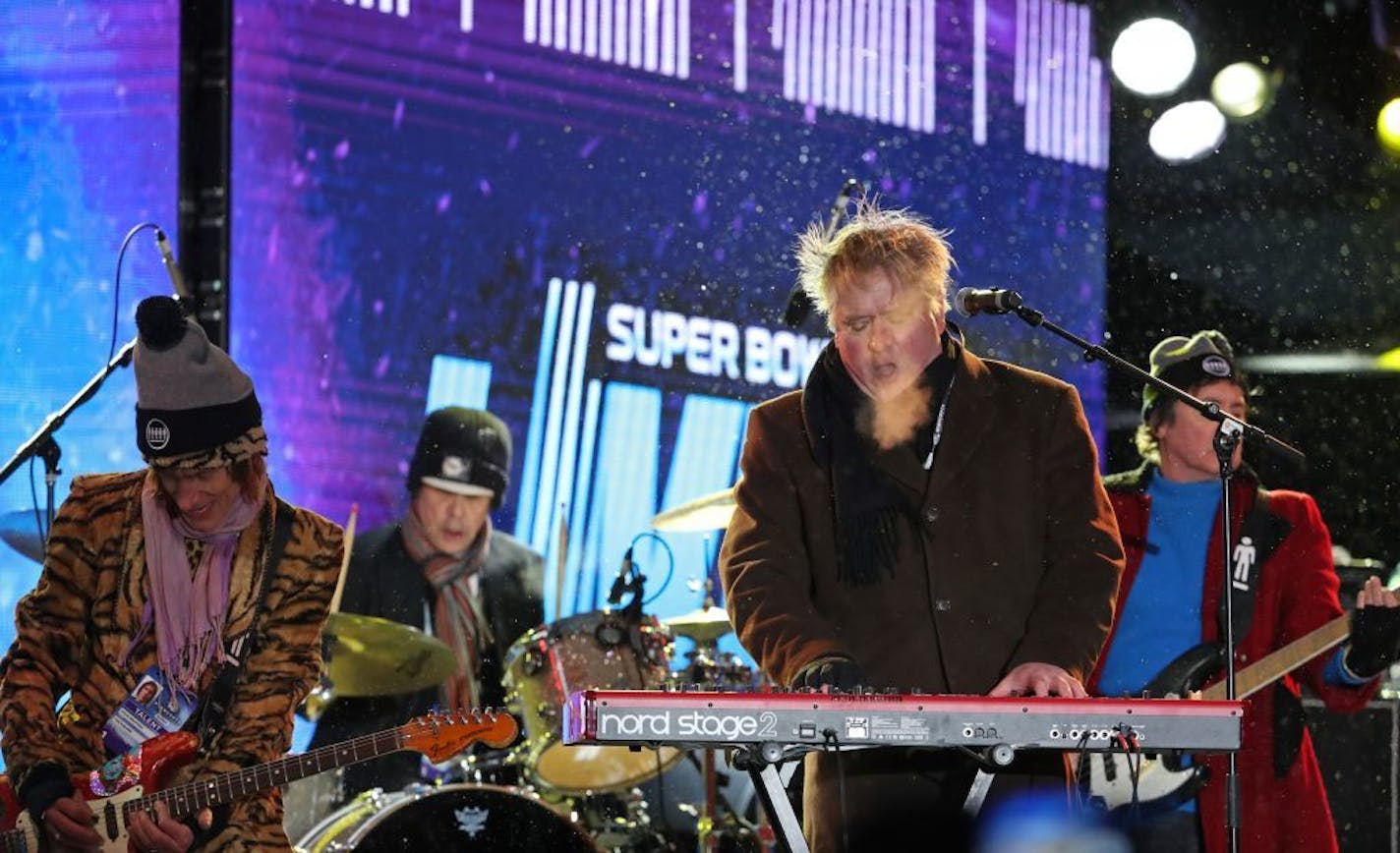 The Suburbs played in 10 degree temps and light snow during Super Bowl LIVE on Nicollet Mall on Saturday, Feb. 3, 2018.