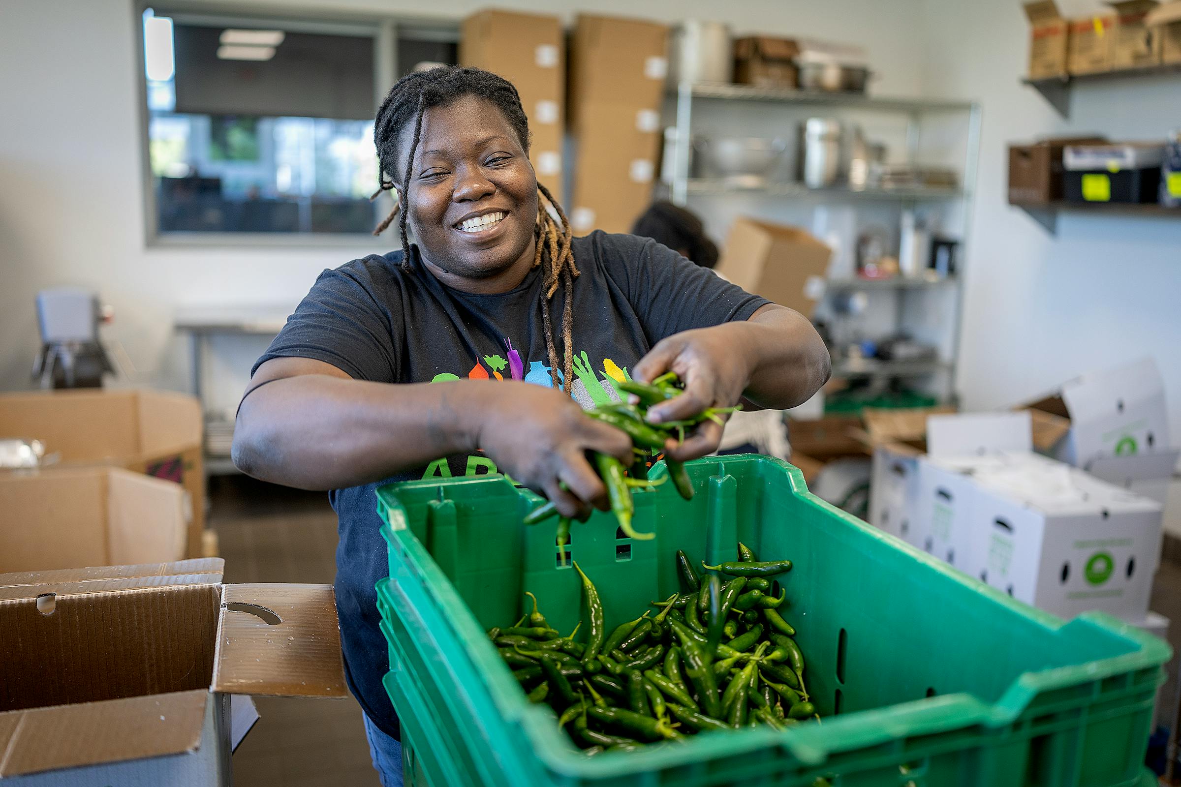 North Minneapolis nonprofit increases commitment to free delivered meal boxes