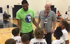 Amid offseason of rumors, Karl-Anthony Towns sidesteps instead of squashes