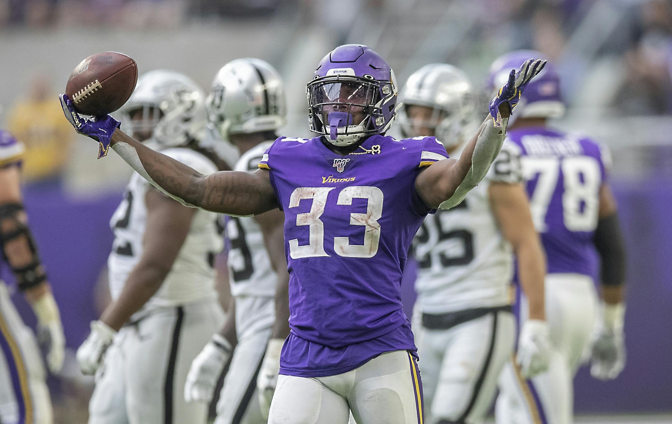 Vikings running back Dalvin Cook celebrated a first down in third quarter.