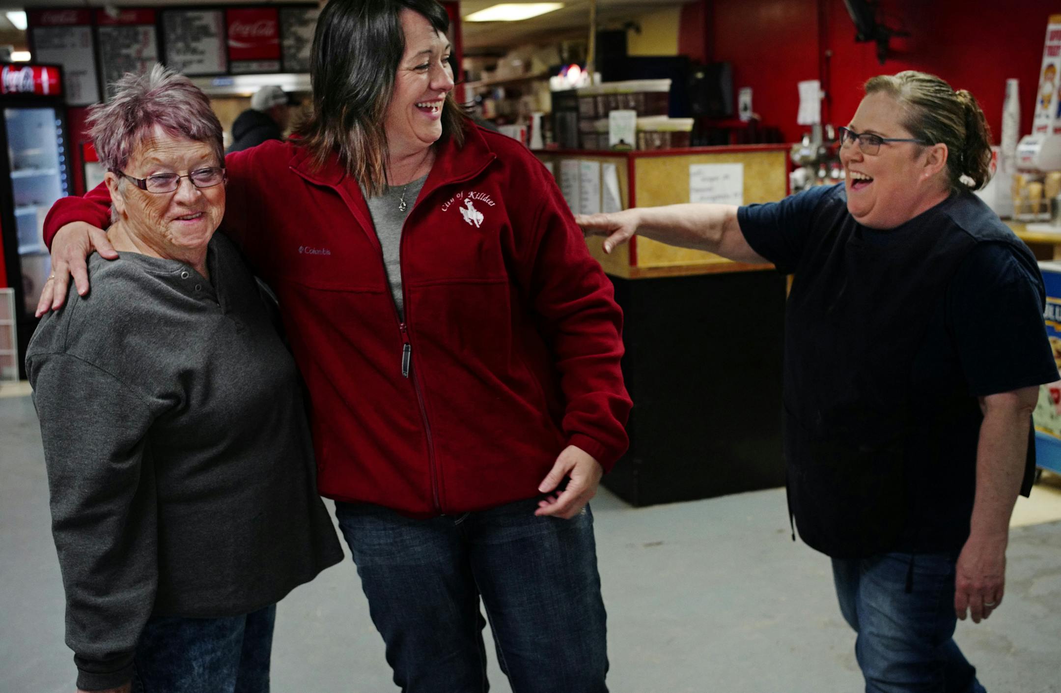 From left, Judy Boepple and City Administrator Dawn Marquardt chatted with Nana Lil’s Café owner Lillian Hoffman.
