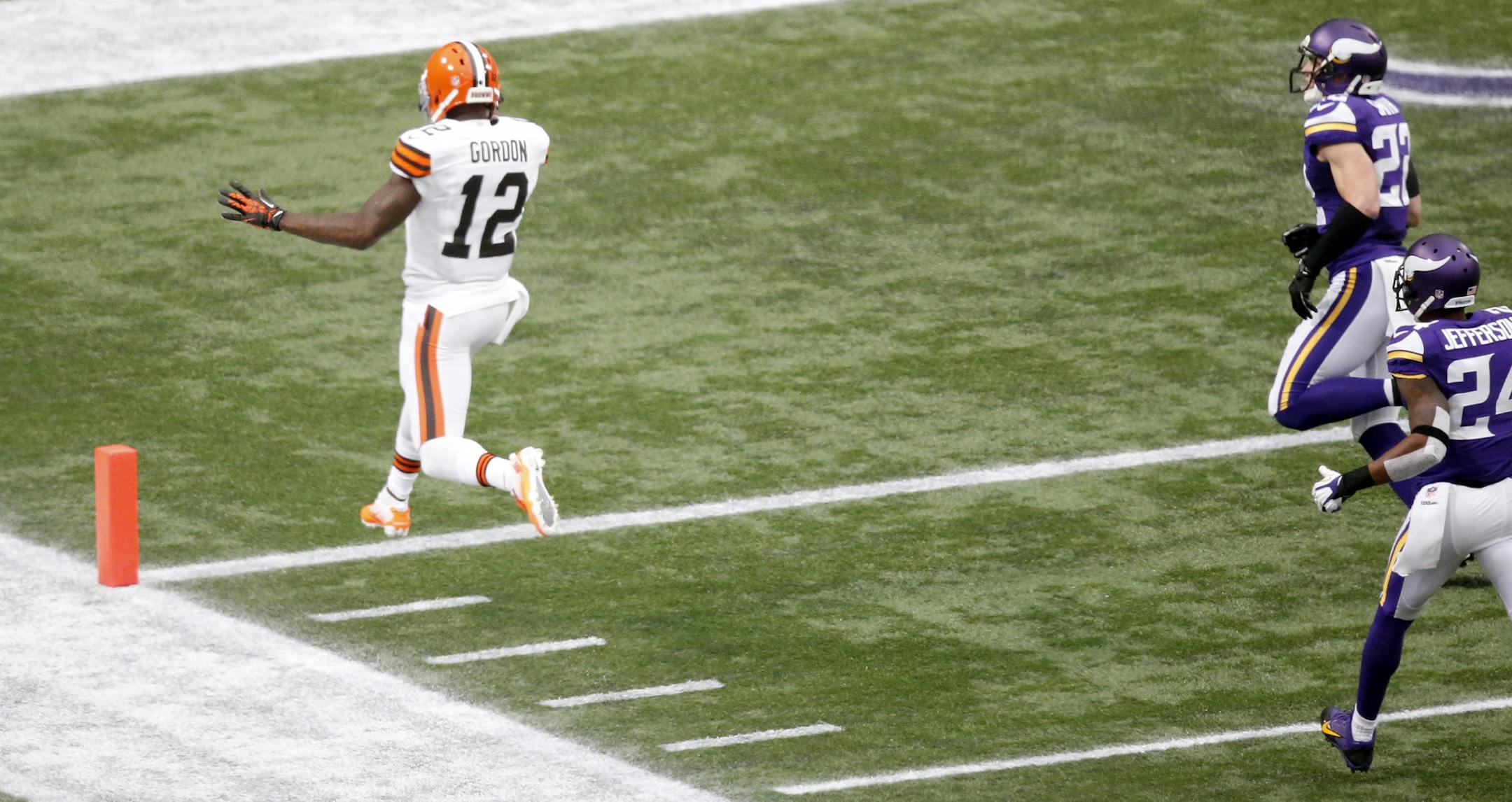 Cleveland Browns receiver Josh Gordon (12) ran in for a touchdown after a reception in the first quarter of Cleveland's 31-27 victory iver the Vikings last month.
