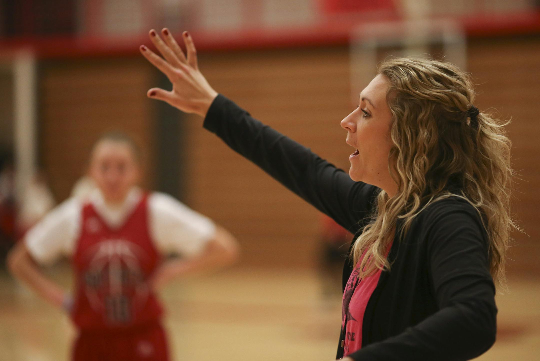 Lakeville North head girl's basketball coach Shelly Clemons talked to her team at the start of practice Monday afternoon at Lakeville North High School. ] JEFF WHEELER ‚Ä¢ jeff.wheeler@startribune.com The Lakeville North girl's basketball team practiced Monday afternoon, December 22, 2014 at the high school.