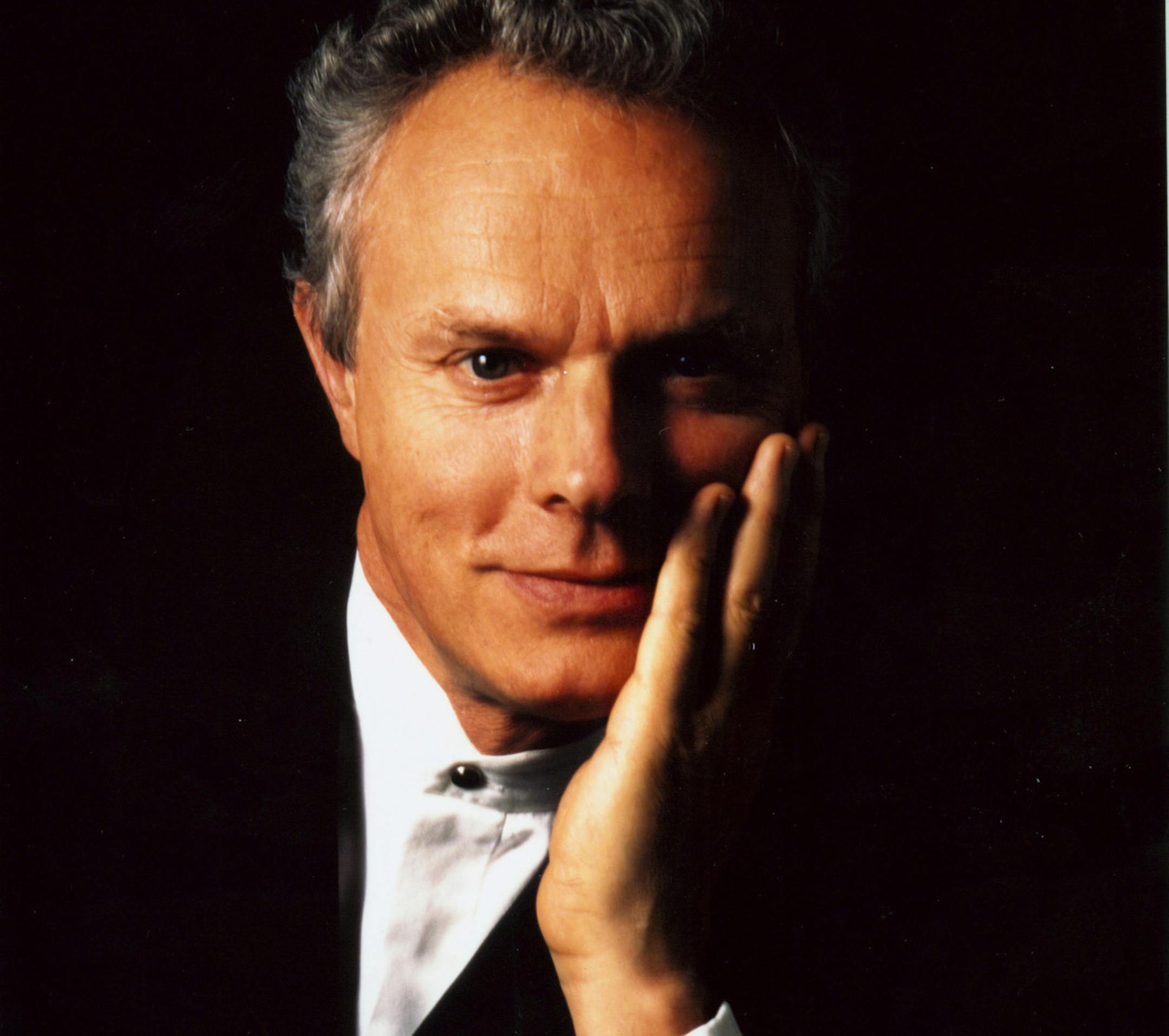 provided photo - accompanies 'orch1111' - Pascal Yan Tortelier
