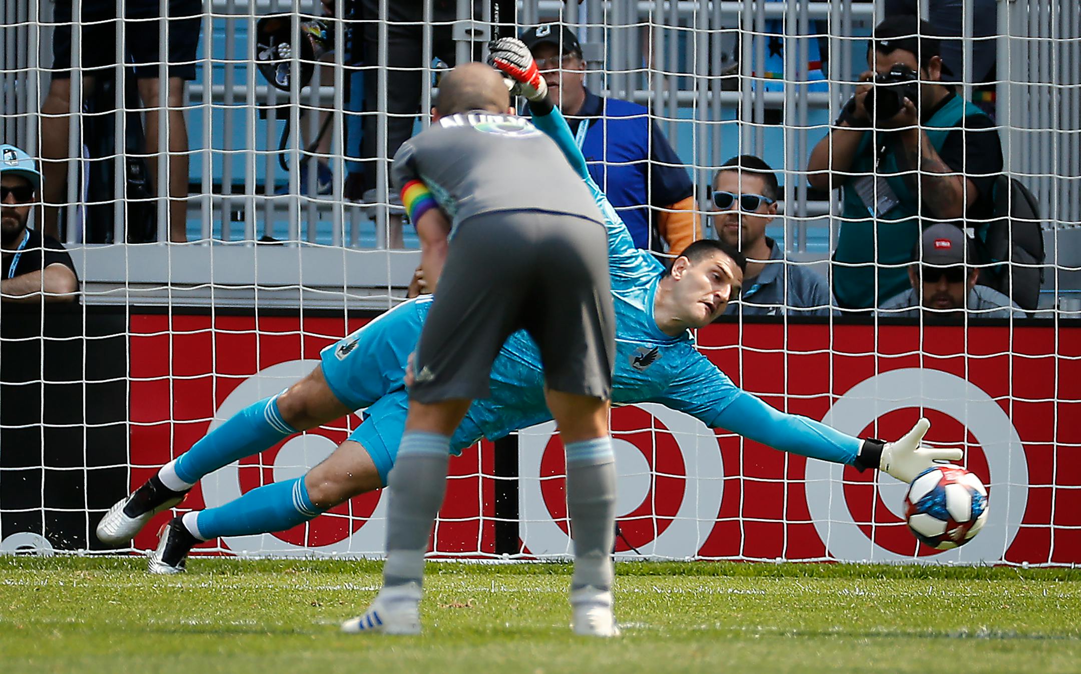 Minnesota United goalkeeper Vito Mannone dove for the ball as it goes into the goal on a penalty kick by Philadelphia Union midfielder Jamiro Monteiro in the first half Sunday.