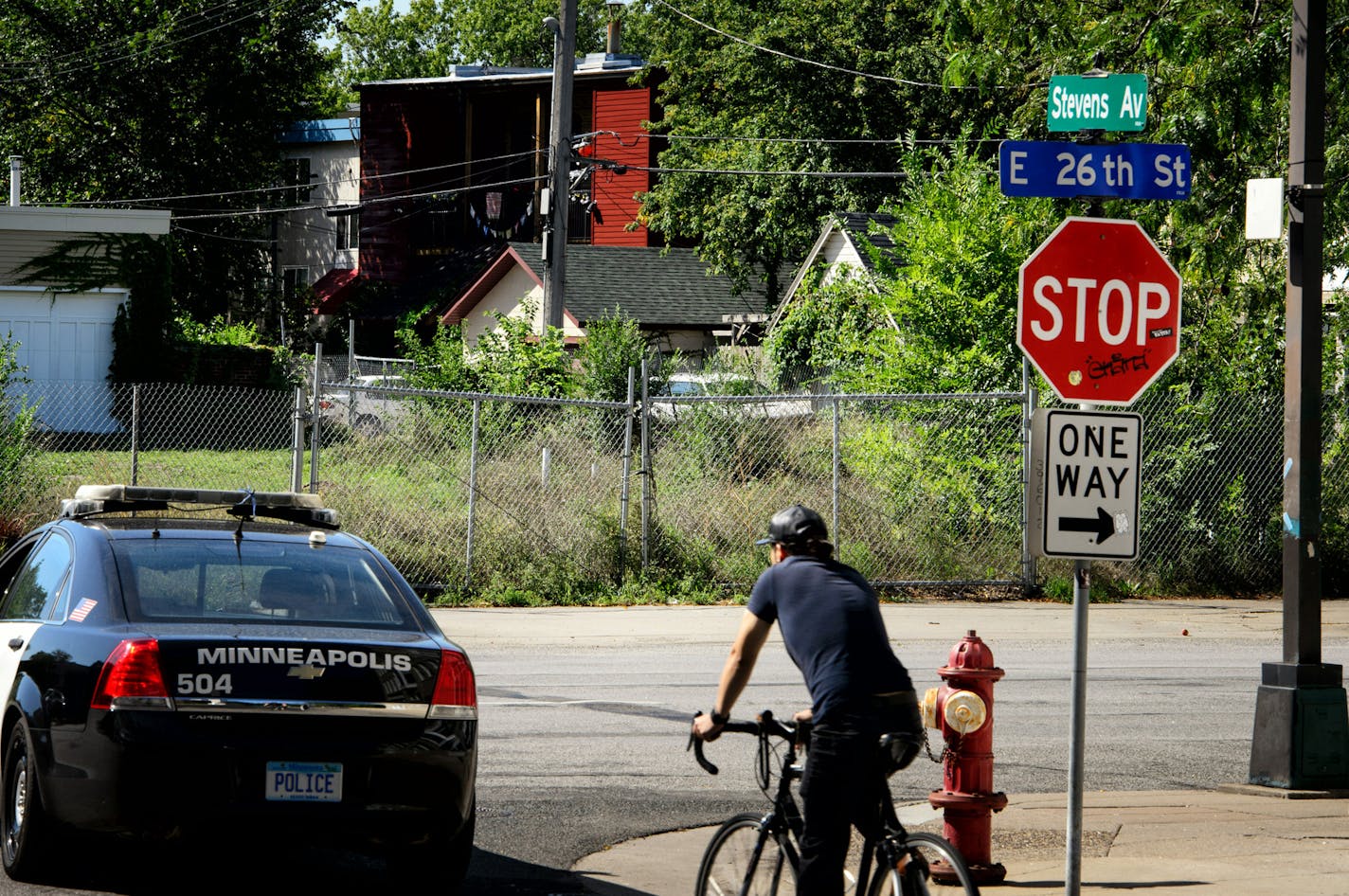 The fenced-in empty lot at the corner of 26th St. E and Stevens Ave. ] GLEN STUBBE * gstubbe@startribune.com Monday September 7, 2015 A 70-unit, five-story apartment complex planned for a vacant lot near Minneapolis' Eat Street is creating significant controversy in the neighborhood, with many neighbors fearing that the building would signal the end of the neighborhood as we know it -- and the beginning of a transition like the one that happened in Uptown. With more upscale bars and restaurants