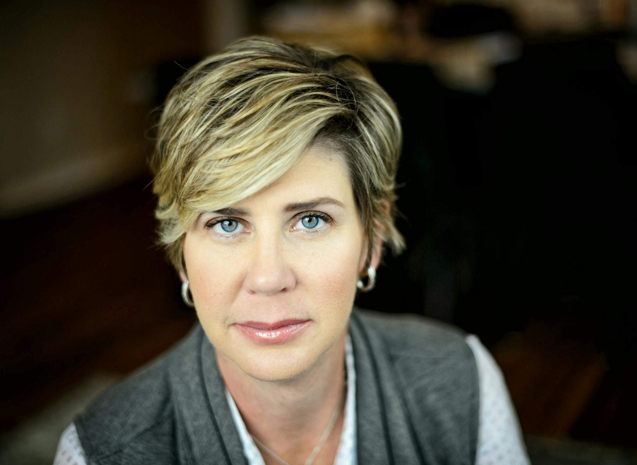 Marlene Stollings, new Gopher's women's basketball coach just moved into her new condo on Nicollet Mall in Minneapolis. ] September 19, 2014 GLEN STUBBE * gstubbe@startribune.com