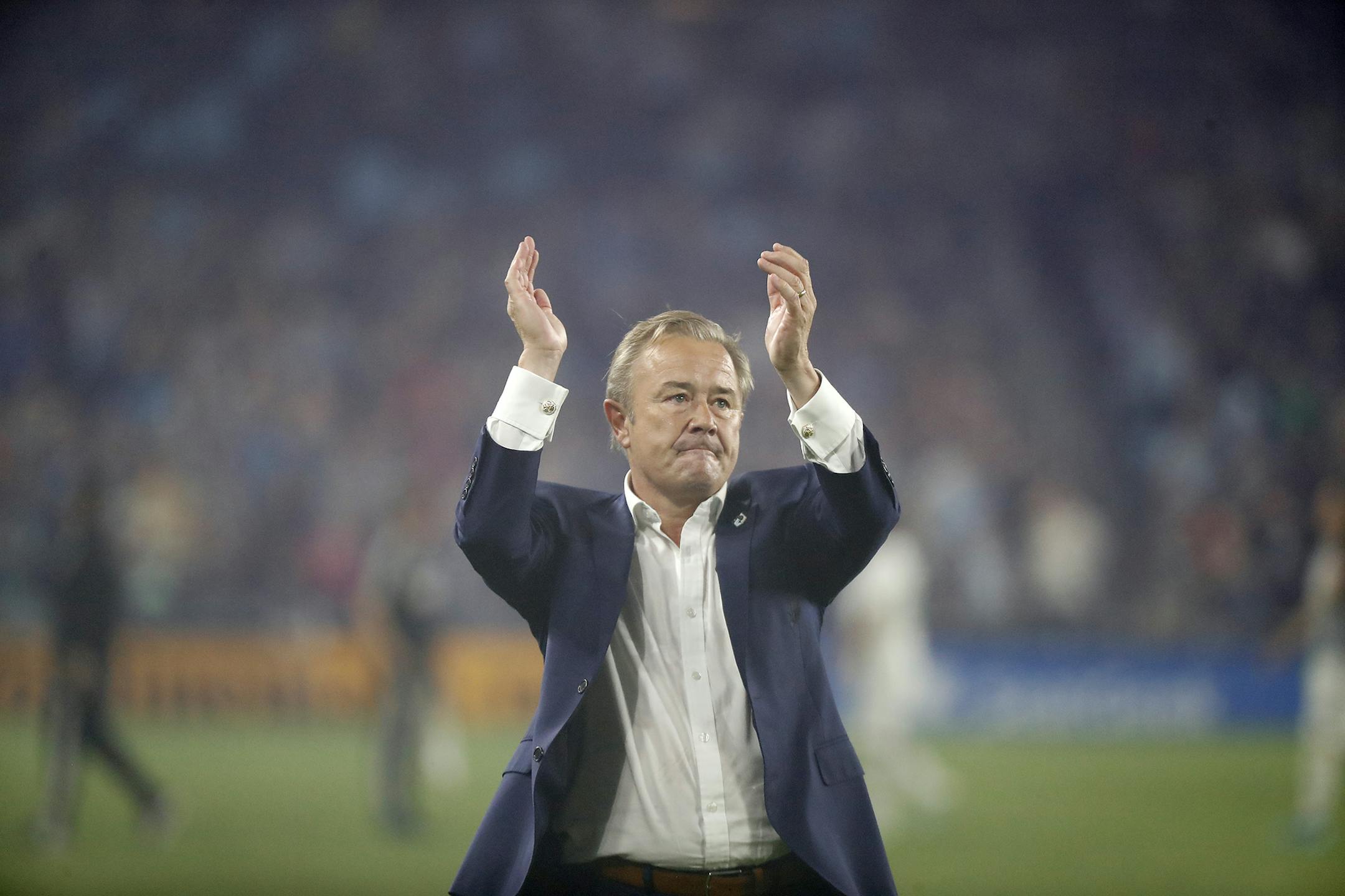 Minnesota United head coach Adrian Heath celebrated their win. ] LEILA NAVIDI • leila.navidi@startribune.com BACKGROUND INFORMATION: The U.S. Open Cup semifinals between the Minnesota United and the Portland Timbers at Allianz Field in St. Paul on Wednesday, August 7, 2019. Minnesota United won the game 2-1.
