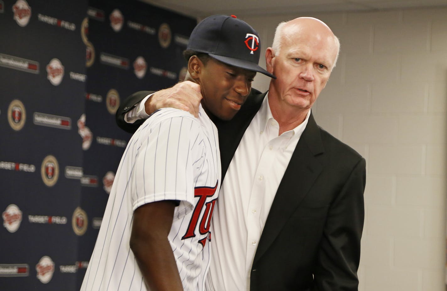 Twins GM Terry Ryan hugged Nick Gordon after he introduced him to the media. Twins sign shortstop Nick Gordon from Olympia High school in Orlando, Fla. whom they selected with the 5th overall pick in the 2014 Major League Baseball First-year Player draft. The 18-year-old Gordon spoke with media Monday at Target Field June 9, 2014 in Minneapolis ,MN. ] Jerry Holt Jerry.holt@startribune.com