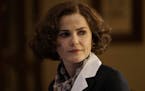 THE AMERICANS -- "Amber Waves" -- Season 5, Episode 1 (Airs Tuesday, March 7, 10:00 pm/ep) -- Pictured: Keri Russell as Elizabeth Jennings. CR: Patric