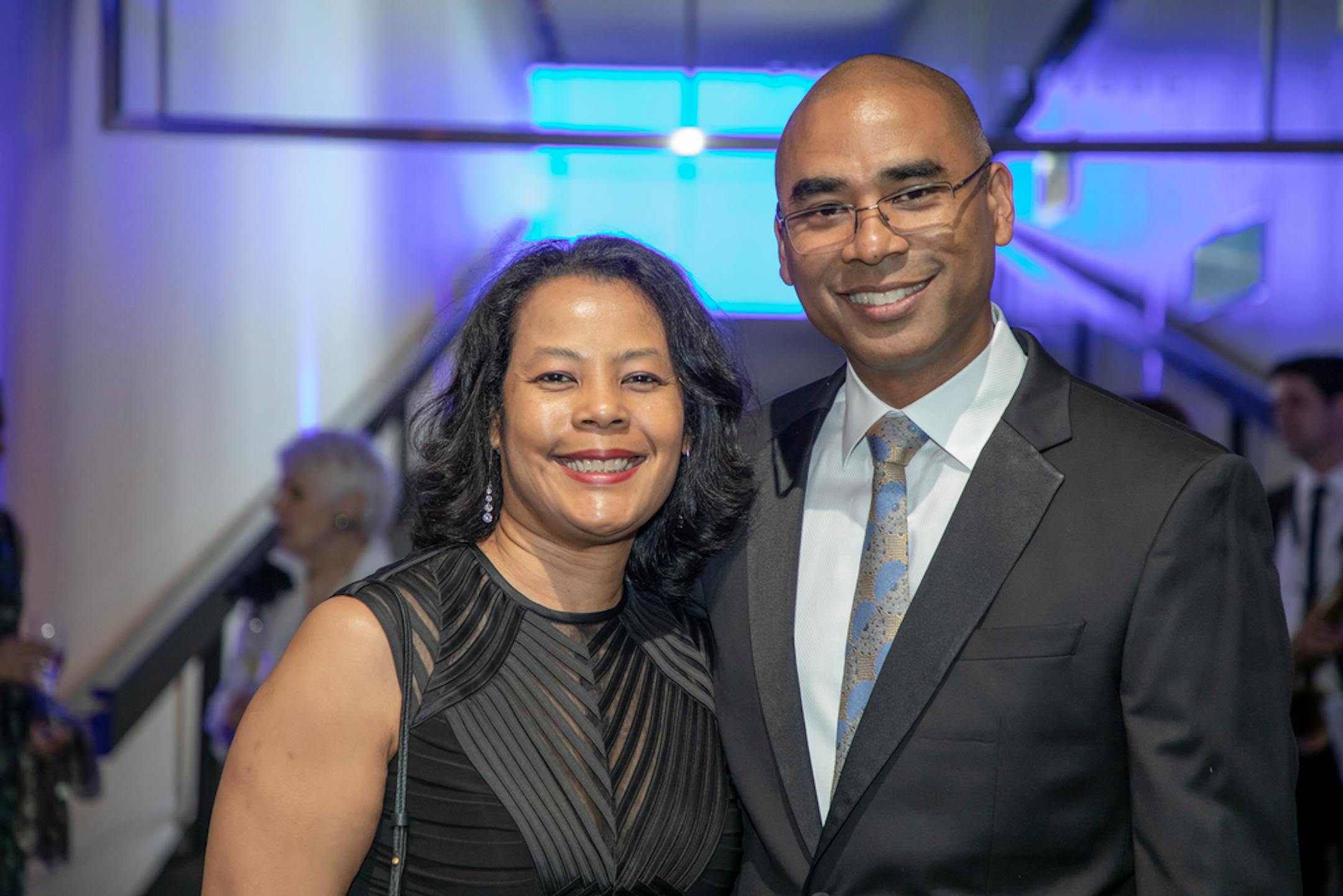 Susan Allen and Dr. Tadashi Allen at the 2019 Guthrie Gala.