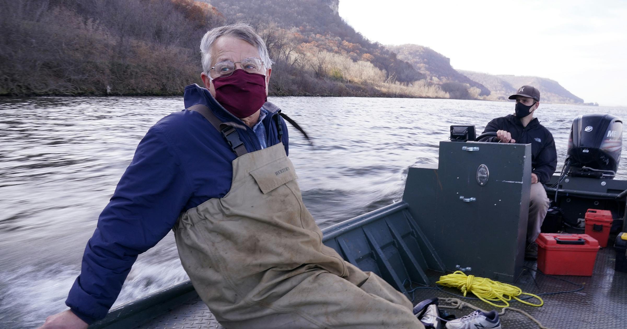 Gov. Tim Walz, Minnesota DNR, Legislature need to act — now — on Mississippi River carp deterrent Gov. Tim Walz, Minnesota DNR, Legislature need to act — now — on Mississippi River carp deterrent