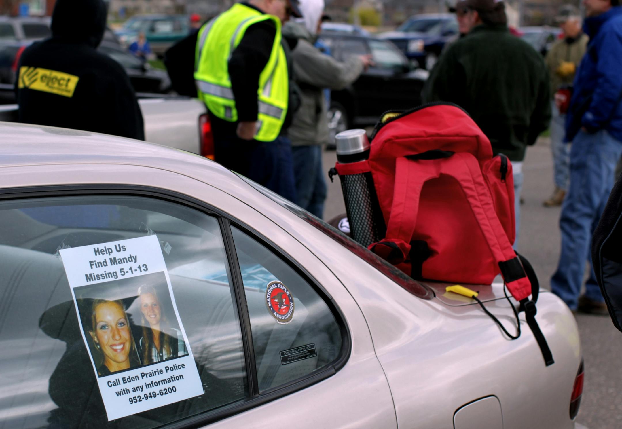 Hundreds of volunteers turned out to search for missing 24-year-old Mandy Matula in Victoria May 11, 2013.