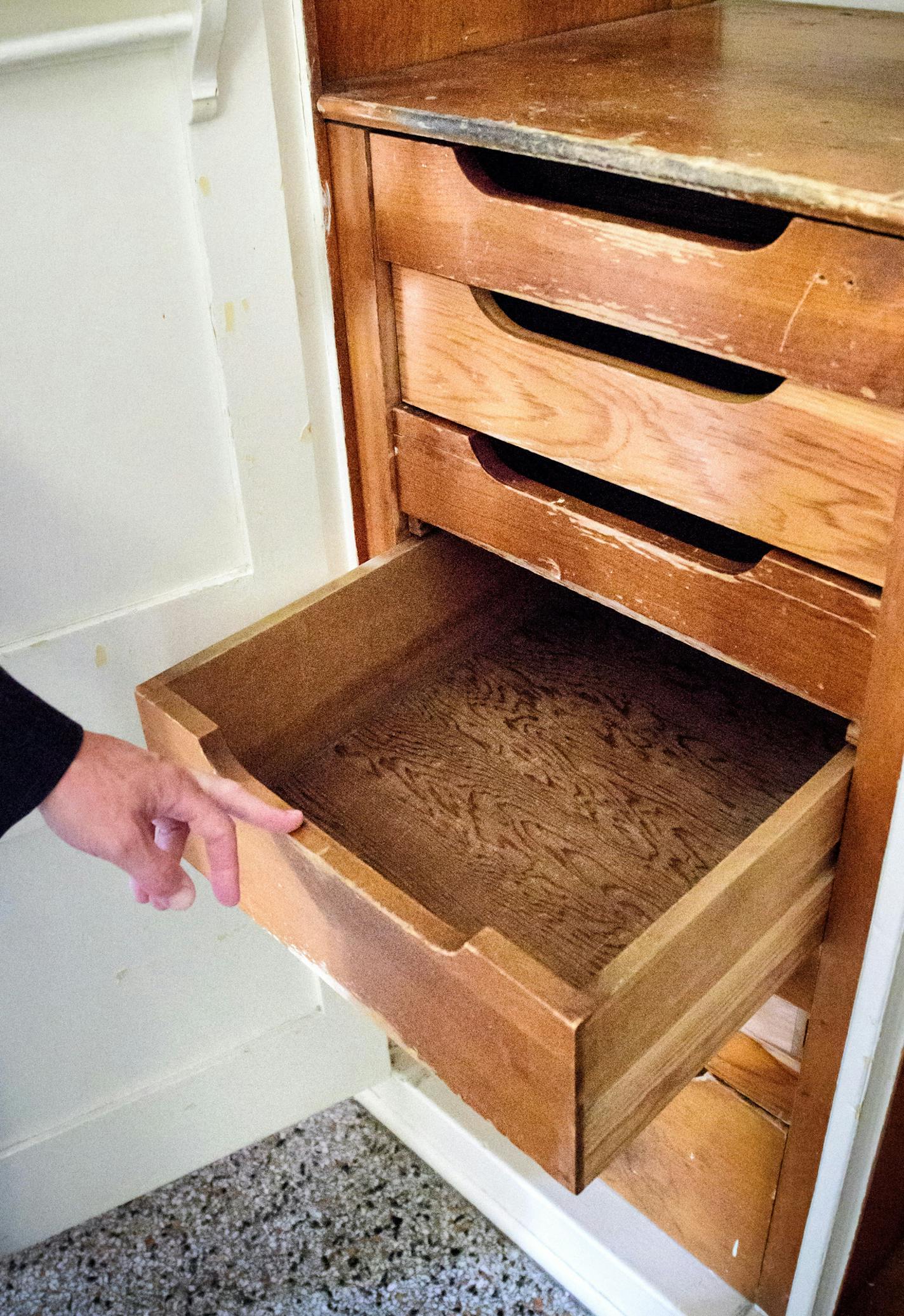 Original closet storage will be updated. Pioneer Hall, the oldest dorm on the U of M Twin Cities campus. ] GLEN STUBBE * gstubbe@startribune.com Tuesday, July 5, 2016 For 90 years, thousands of students have slept at Pioneer Hall, the oldest dorm on the Twin Cities campus. But Pioneer has been showing its age for some time. Now the U wants to pour almost $100 million into renovating the shabby historic site (it's eligible for the National Register), to bring it into the 21st century and add a ne