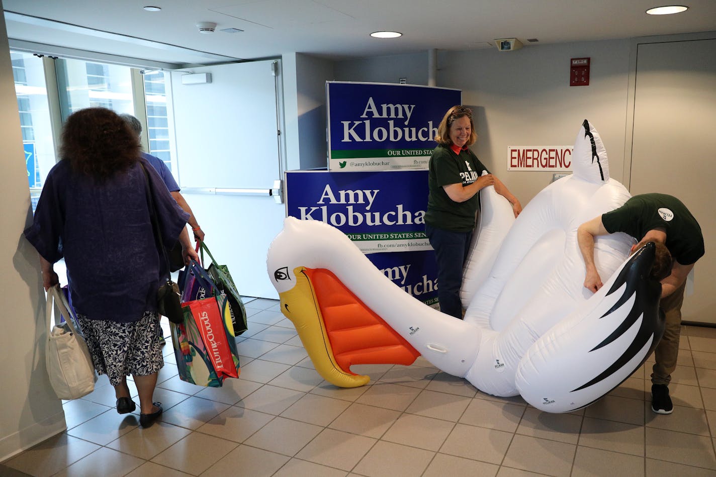 Martha Meier and Dustin Sprouse blew up a giant inflatable pelican in support of Matt Pelikan who is running for attorney general as they prepped for the DFL State Convention Friday. ] ANTHONY SOUFFLE &#xef; anthony.souffle@startribune.com Democrats from around the state gathered for the DFL State Convention to choose their party's nominees Friday, June 1, 2018 at the Mayo Civic Center in Rochester, Minn.