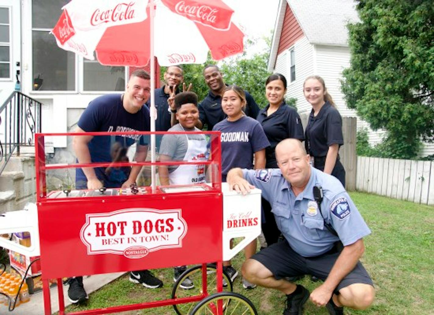 Minneapolis police officers dropped off a brand-new, bright red and shiny hot dog stand at Jaequan Faulkner's house Thursday, just a week after health officials helped the 13-year-old qualify for a city permit after someone complained.