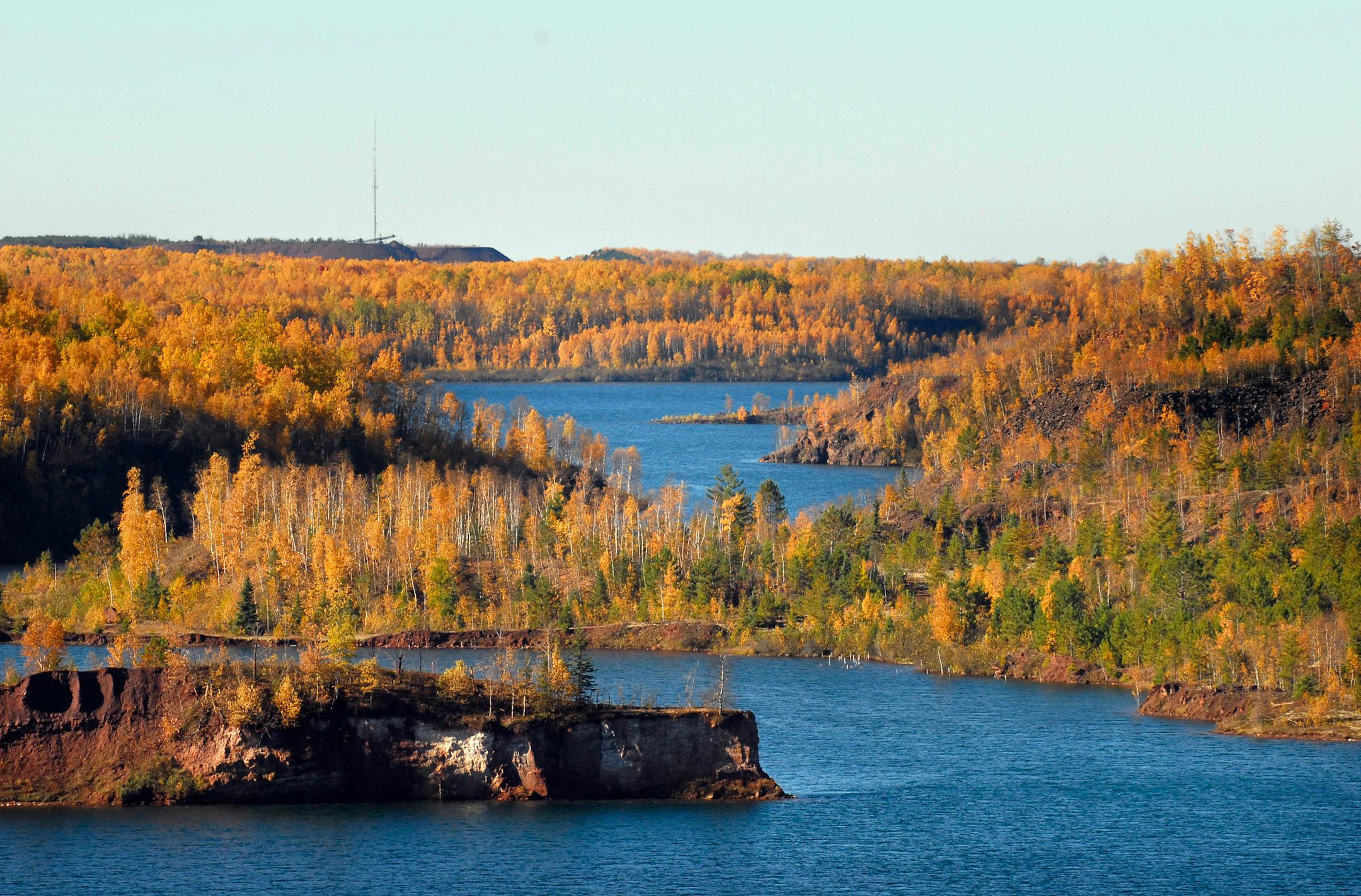 GLEN STUBBE � gstubbe@startribune.com Wednesday, October 4, 2006 --Nashwauk, Minn. -- The abandoned Butler Taconite Mine in Nashwauk where Minnesota Steel Industries will build a $1.6 billion dollar plant that will mine taconite and turn it into finished steel within 36 hours. Water will have to be lowered by 8 feet. India-based Essar Global Ltd. announced Wednesday (4/18/2007) that it will buy Minnesota Steel Industries and invest $1.6 billion to construct Minnesota�s first fully-integrated min
