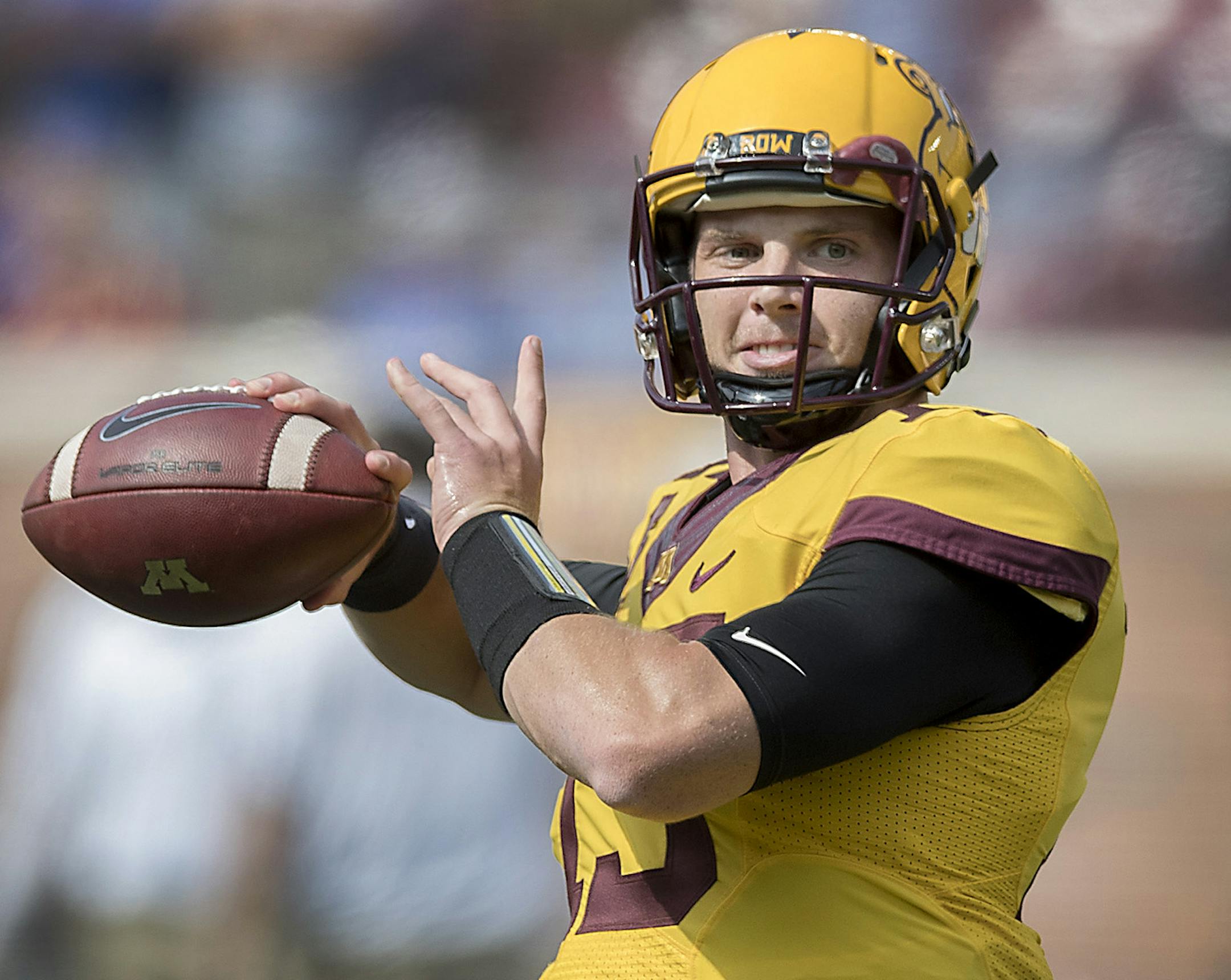 Minnesota's quarterback Conor Rhoda warmed up before the Gophers took on Middle Tennessee at TCF Bank Stadium, Saturday, September 16, 2017 in Minneapolis, MN. ] ELIZABETH FLORES ï liz.flores@startribune.com