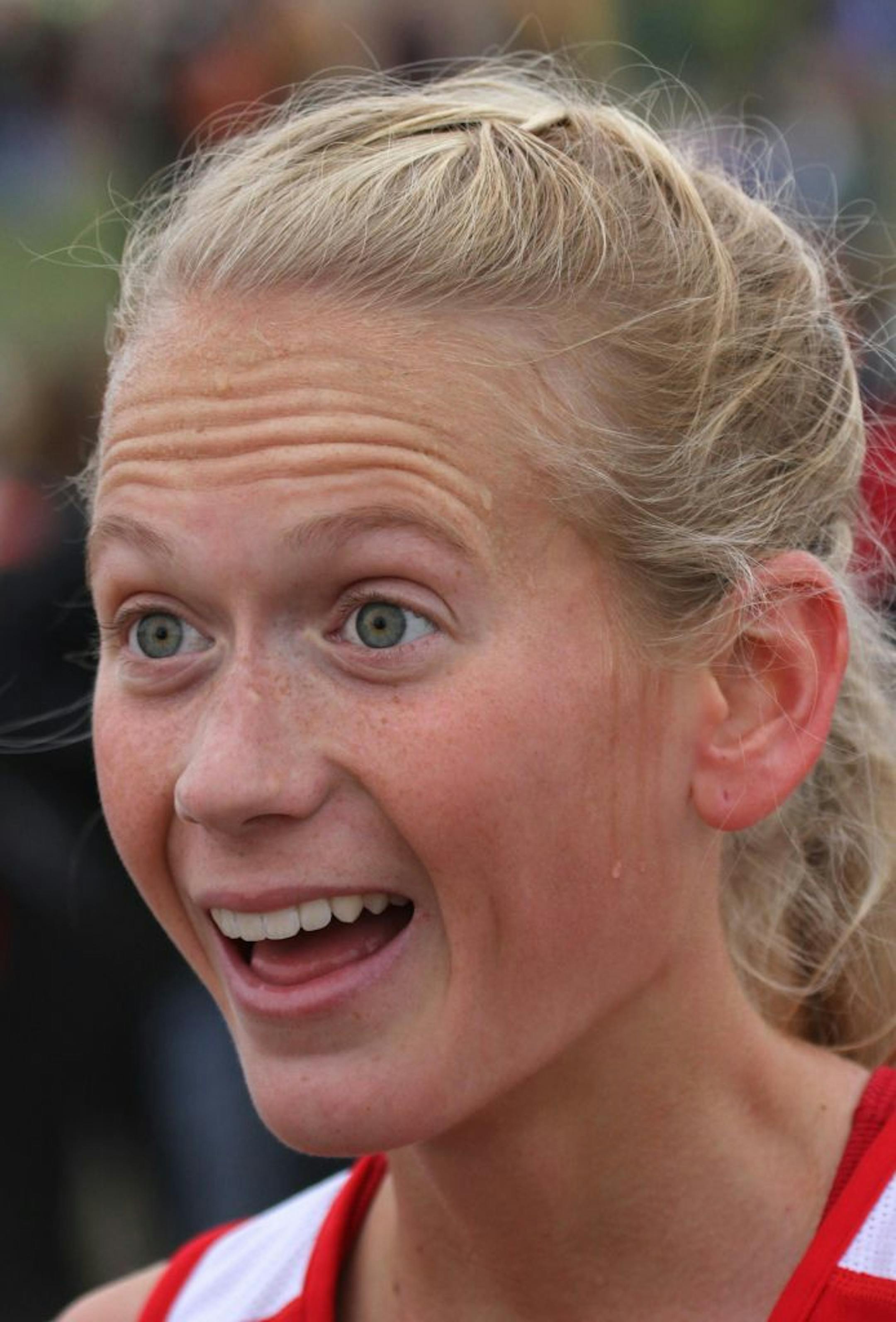 Maria Hauger, Shakopee cross-country