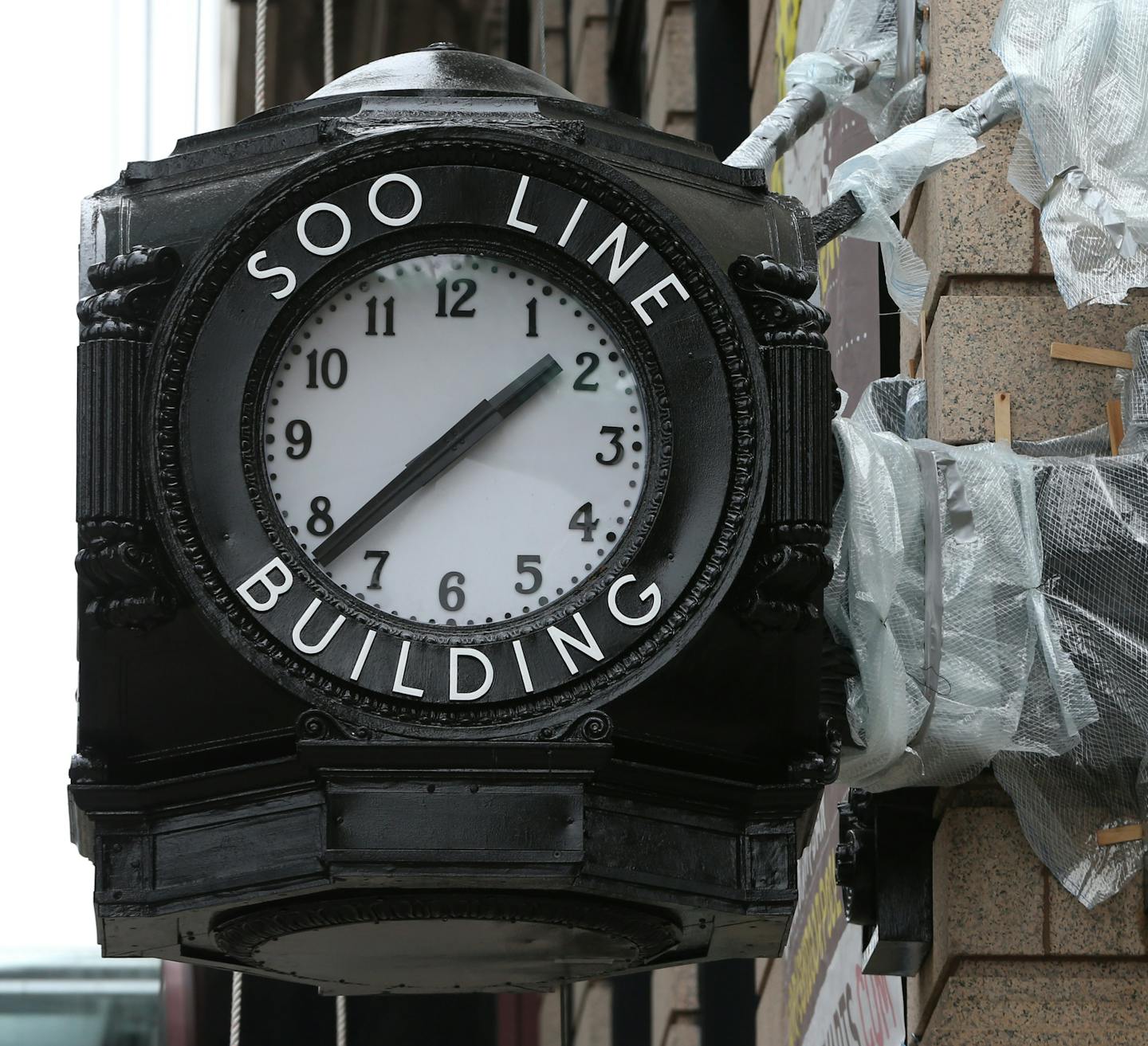 Exterior of the Soo Line building in downtown Minneapolis. A massive - and ultra-expensive - renovation aimed at restoring the historic Soo Line building and converting its former rabbits-warren of offices into chic, modern apartments, is now complete. Residents are now moving in, and crews are putting the finishing touches on the project, which was aimed at restoring the building to its former glory. Photographed on 11/20/13.] Bruce Bisping/Star Tribune bbisping@startribune.com