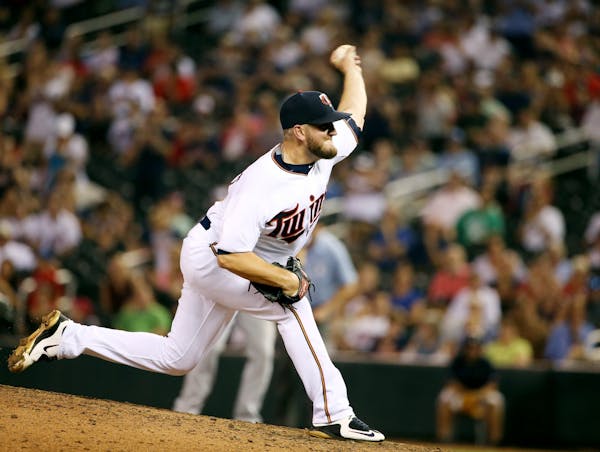 Twins closer Glen Perkins could return by the end of the week after dealing with neck issues.