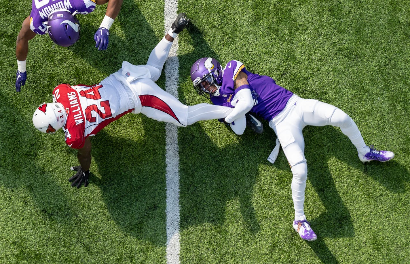 Cameron Dantzler (3) of the Minnesota Vikings Sunday, October 30, 2022, at U.S. Bank Stadium in Minneapolis, Minn. ] CARLOS GONZALEZ • carlos.gonzalez@startribune.com.