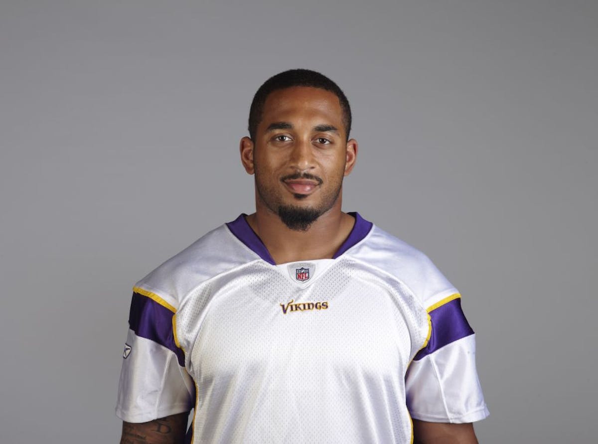 This is an 2009 photo of Visanthe Shiancoe of the Minnesota Vikings Football team. This image reflects the roster as of 05/29/09 when this image was t