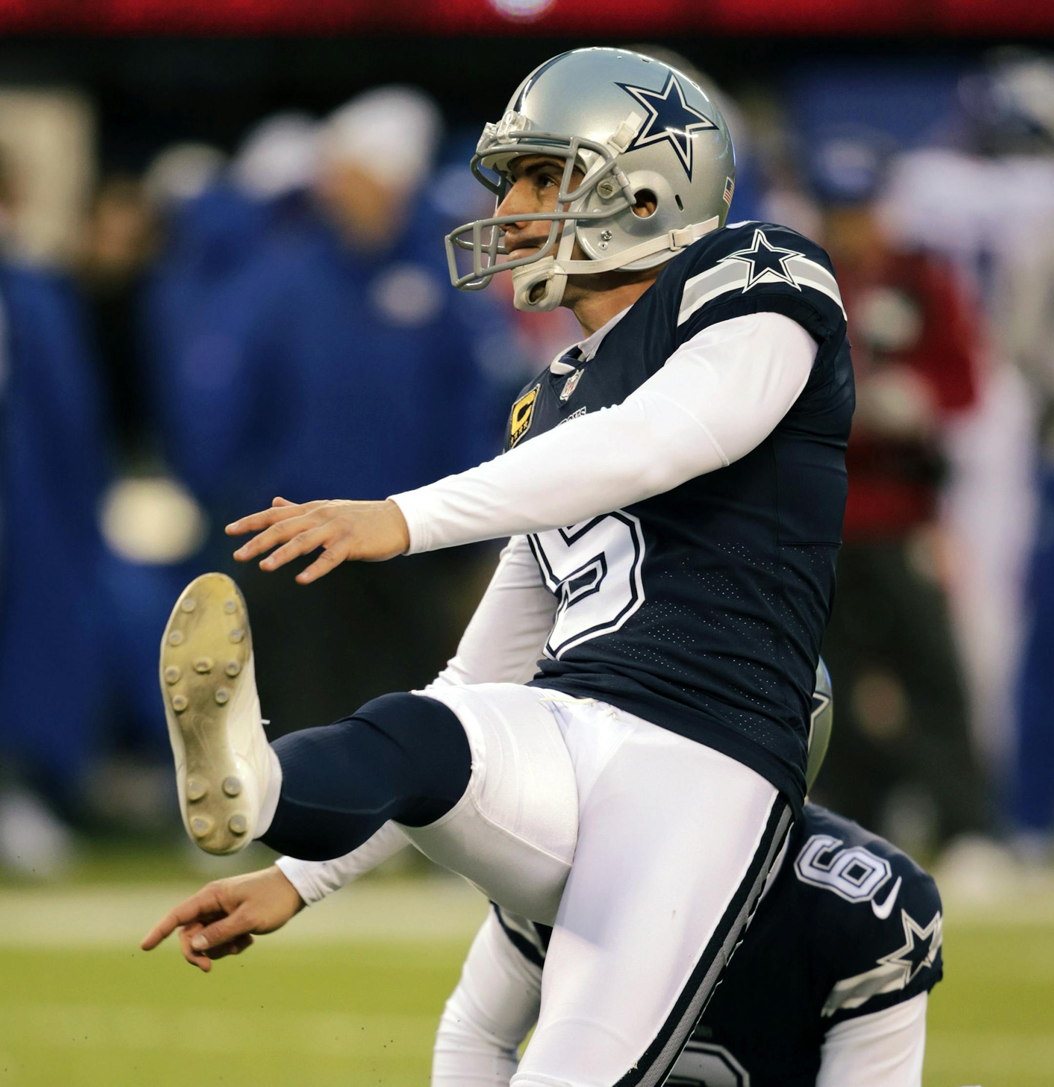 Dallas Cowboys place kicker Dan Bailey (5) missed a kick against the New York Giants on December 10, 2017, at Metlife Stadium in East Rutherford, N.J. The Cowboys released him on Saturday, Sept. 1, 2018. (David Kent/Fort Worth Star-Telegram/TNS) ORG XMIT: 1239535 ORG XMIT: MIN1809011719050853