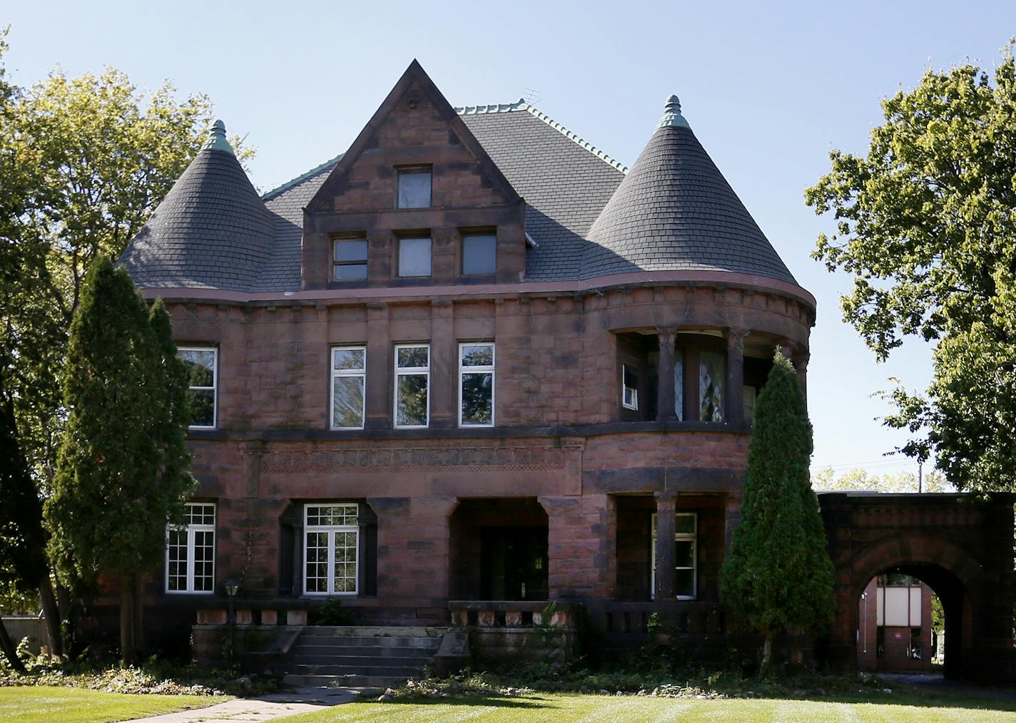 This mansion was built for Sumner T. McKnight, a lumber and real estate magnate. The current owner wants to use it for medical offices.